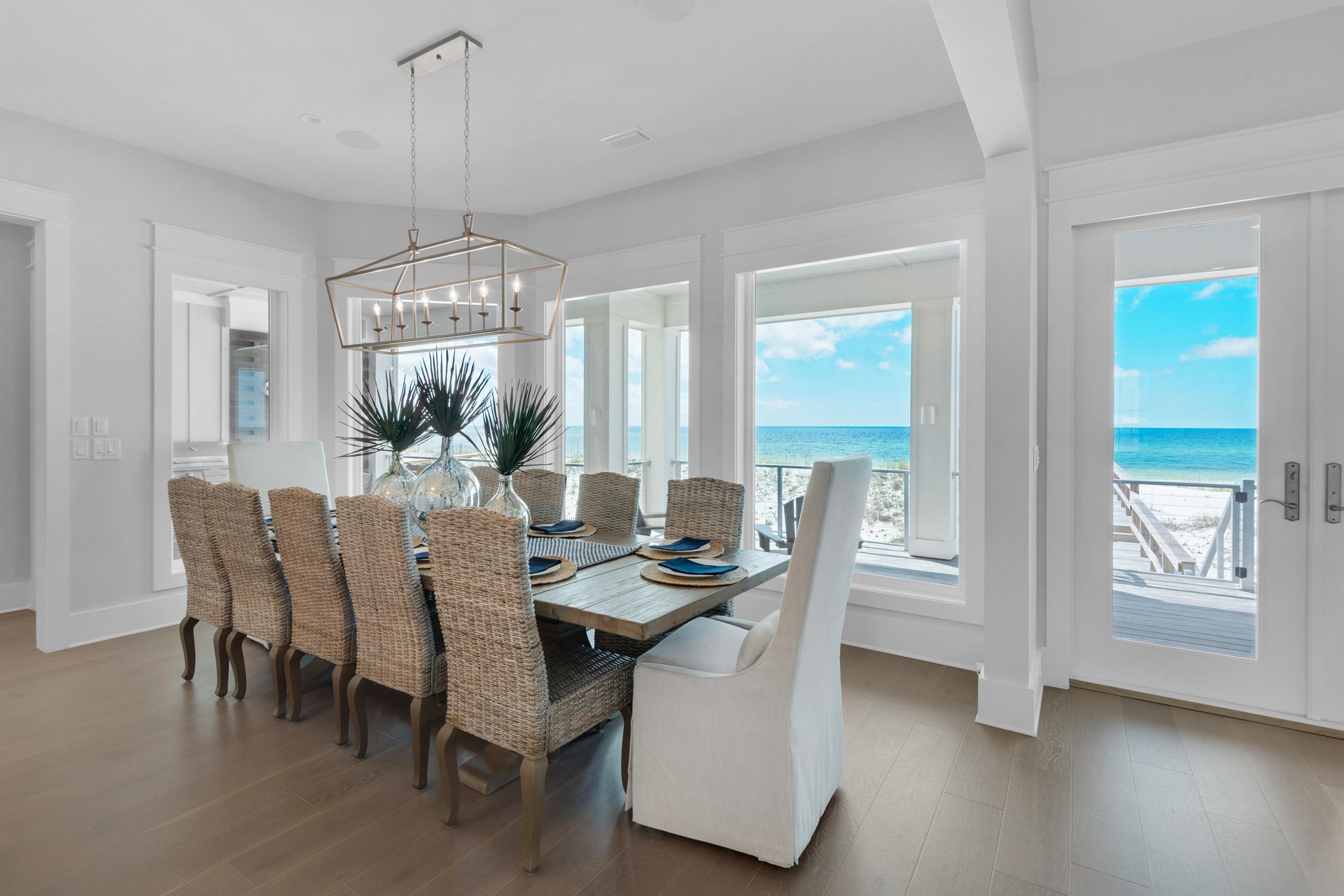 Ariola 906  Salty Kisses 14