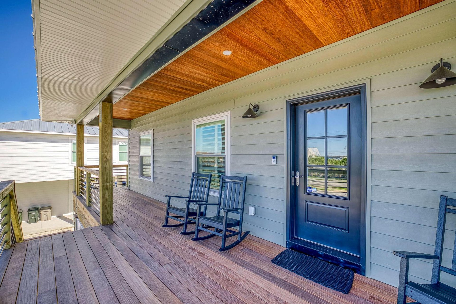 Via De Luna 220  Spanish Moss 9