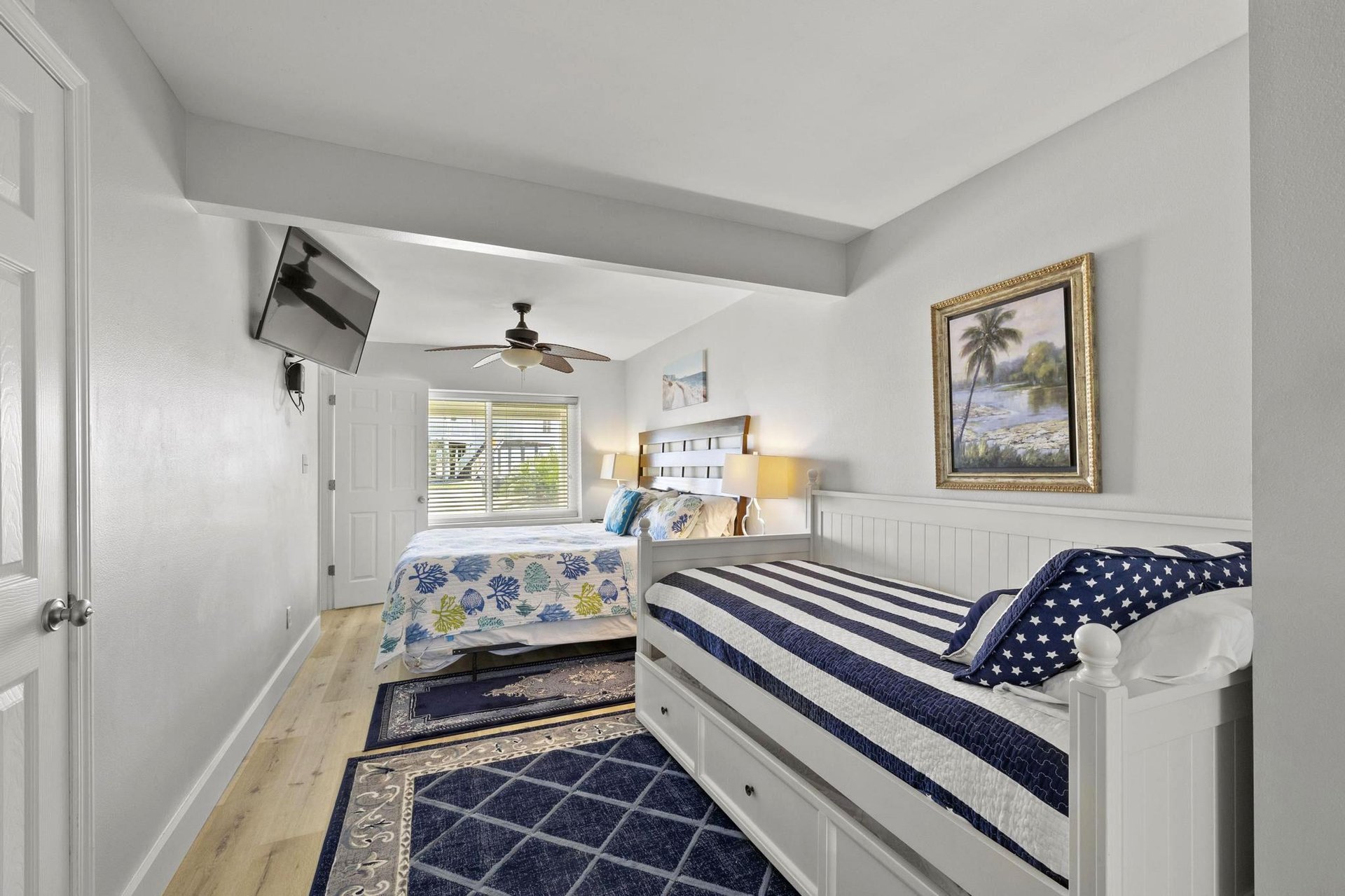 Ariola 1303  Seashell Chateau 8