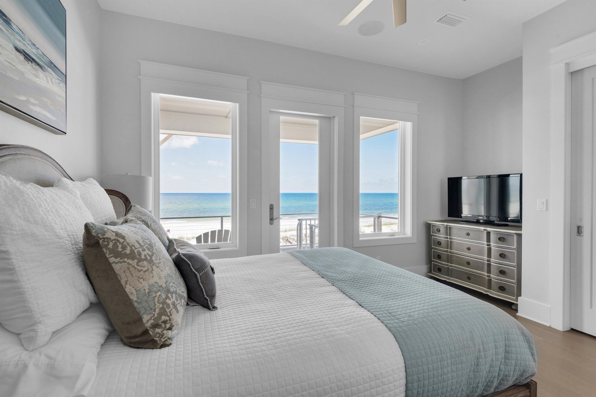 Ariola 906  Salty Kisses 28