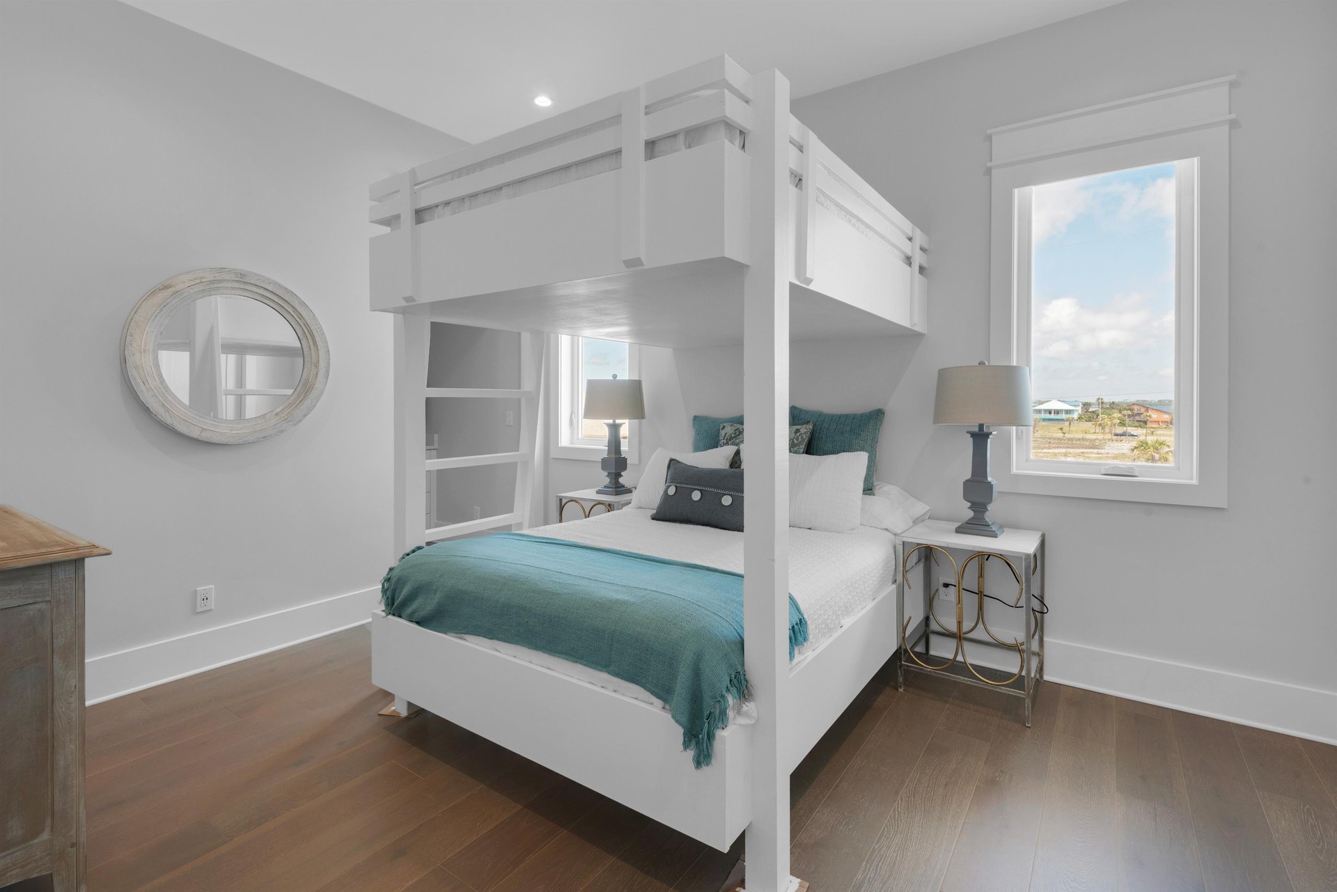 Ariola 906  Salty Kisses 29