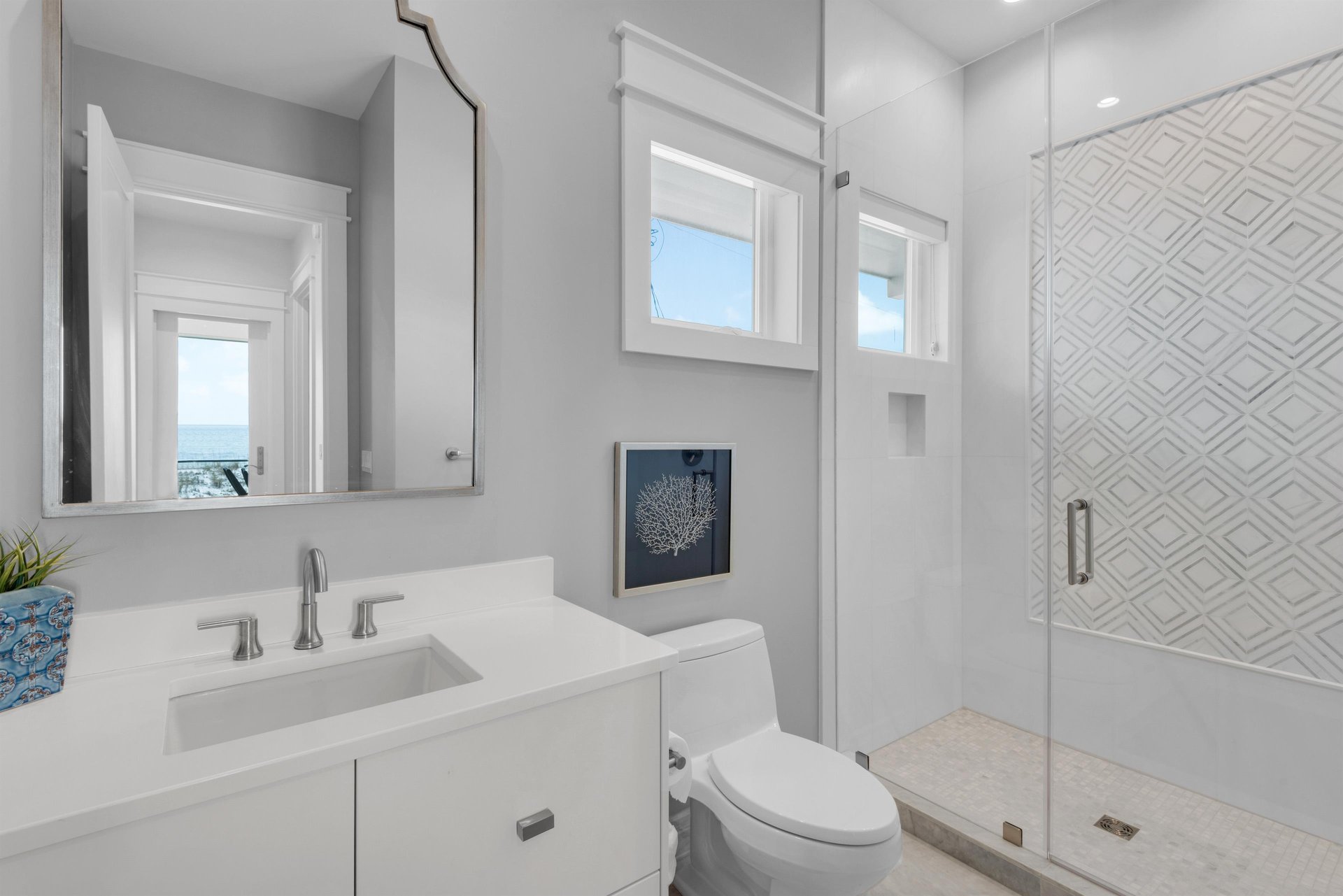 Ariola 906  Salty Kisses 35