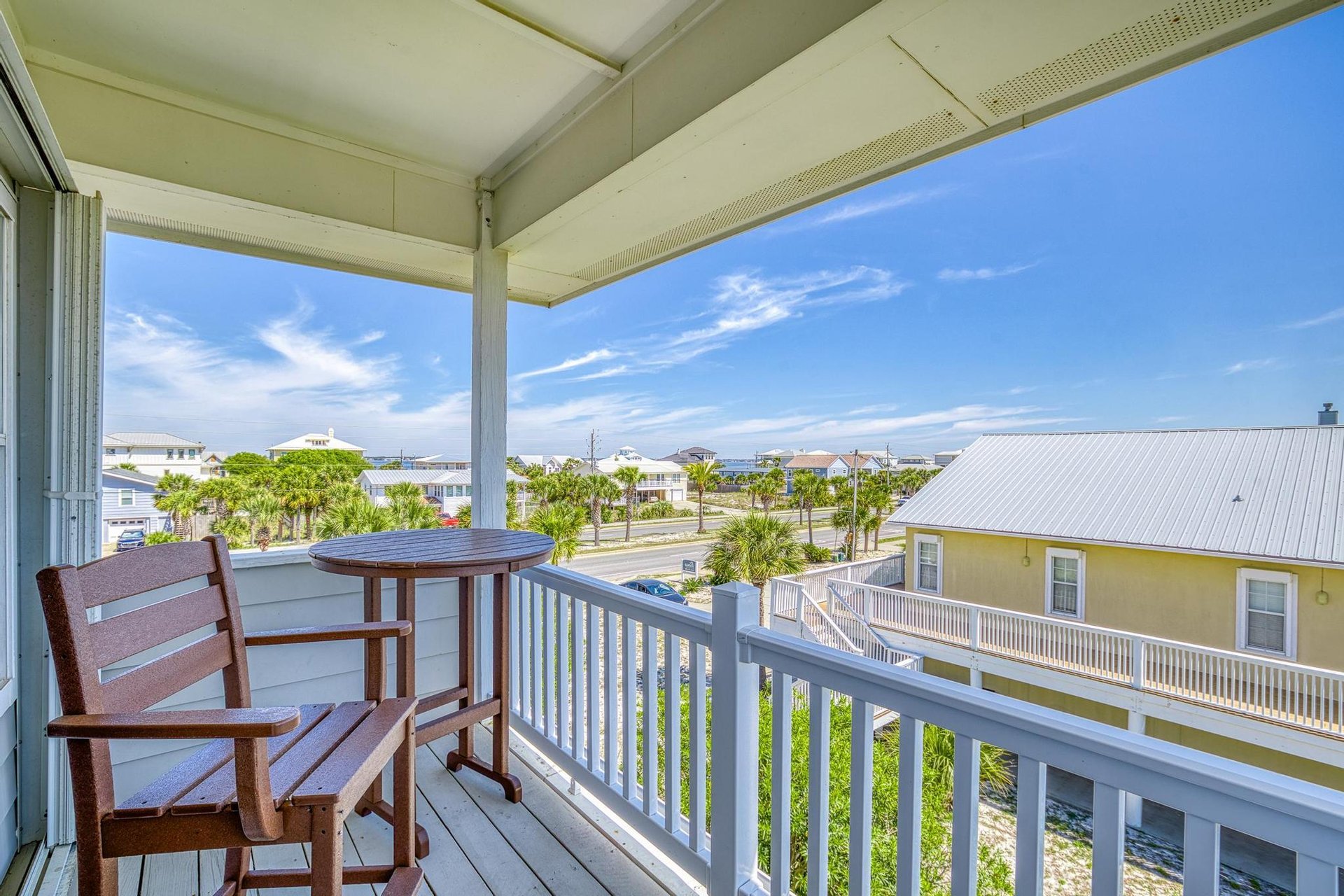 Via De Luna 1004  The Roost 31