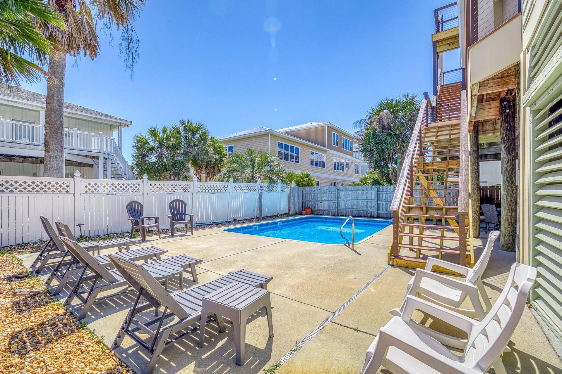 Calle Juela 5  Sandy Crab Horizon 37