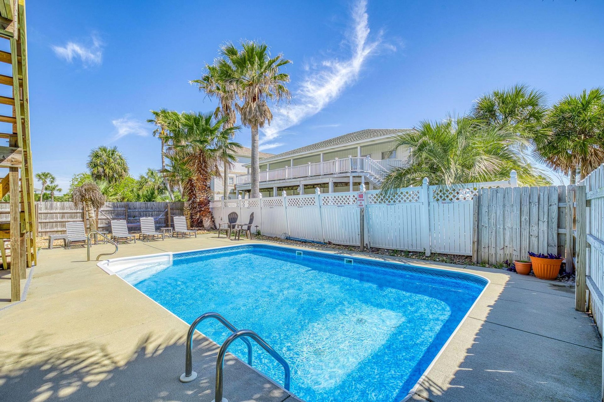 Calle Juela 5  Sandy Crab Horizon 39