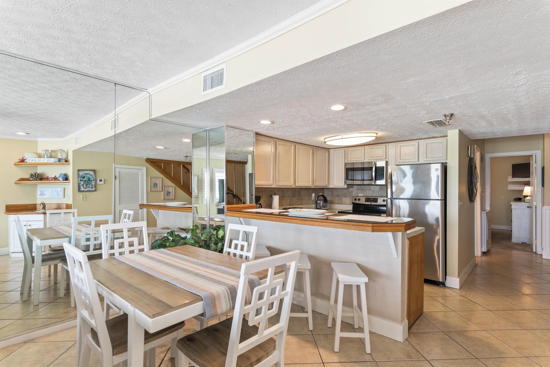 Destin Seafarer 214 7