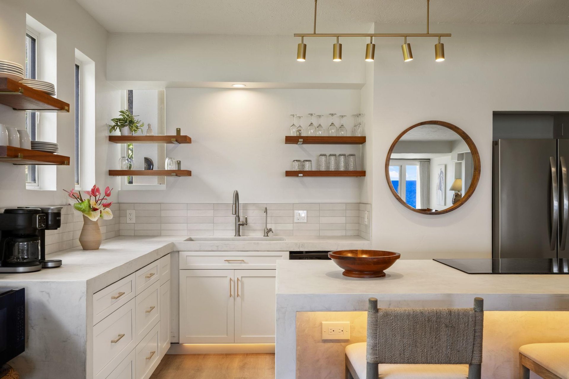 Tasteful decor and modern lighting