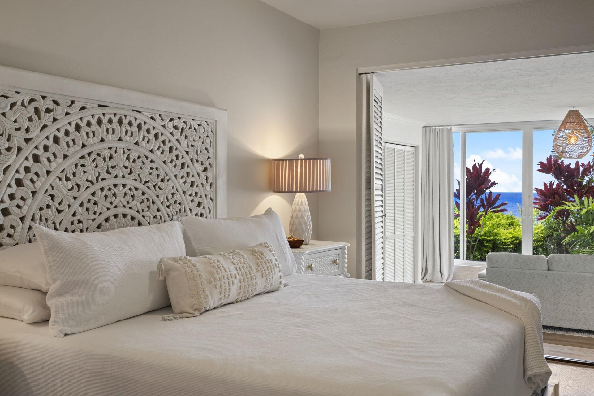 Get ocean views from bed