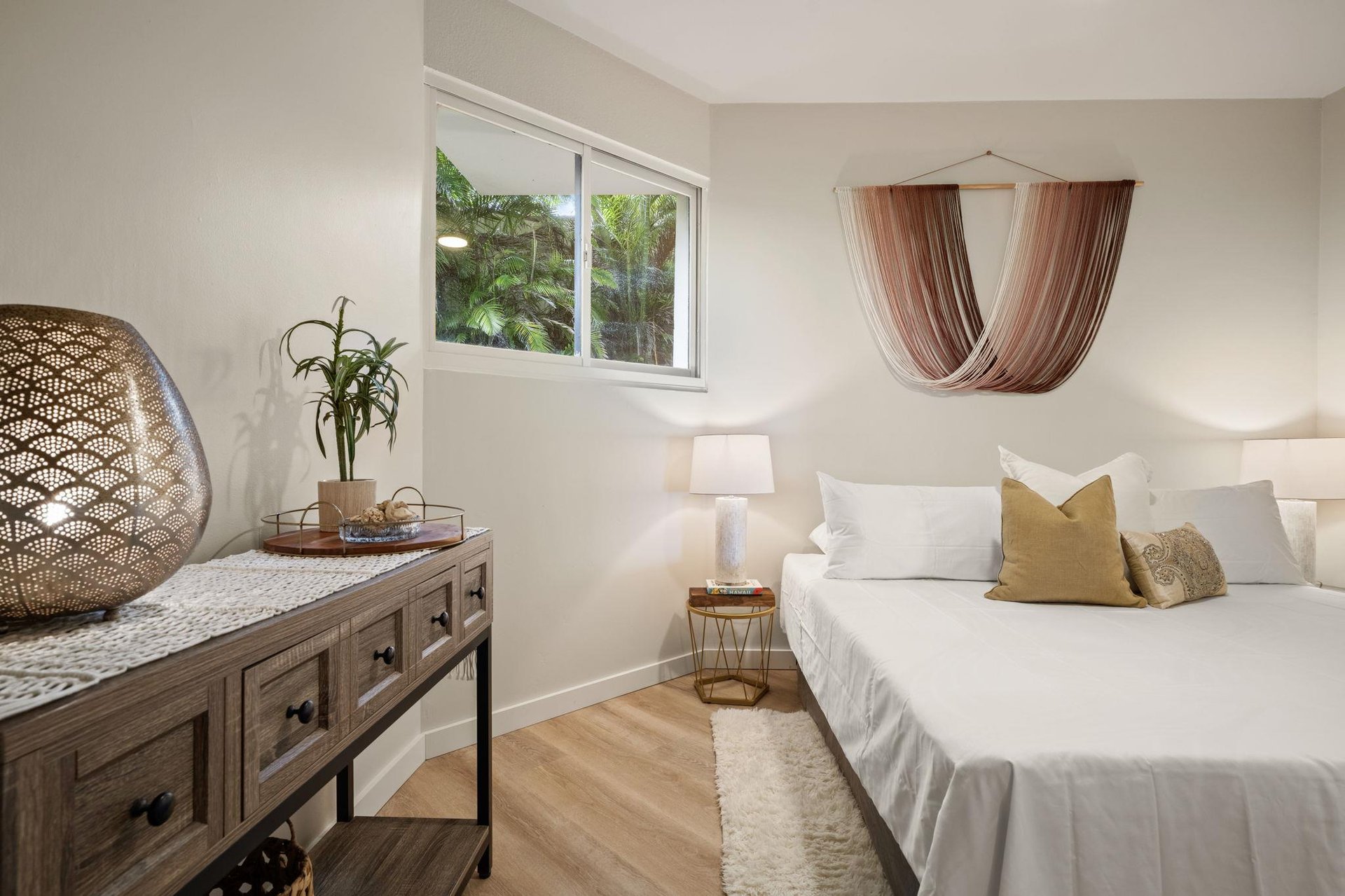 Wooden, modern decor