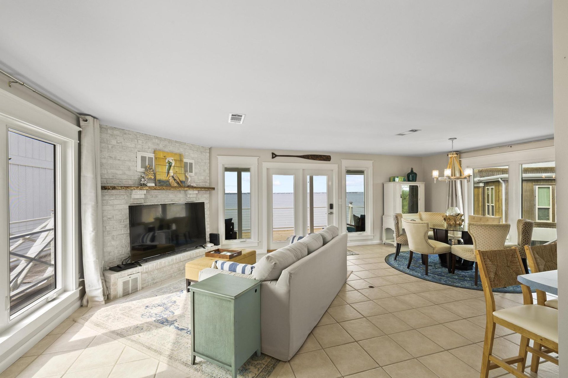 Ensenada Uno 1751 NEW 6