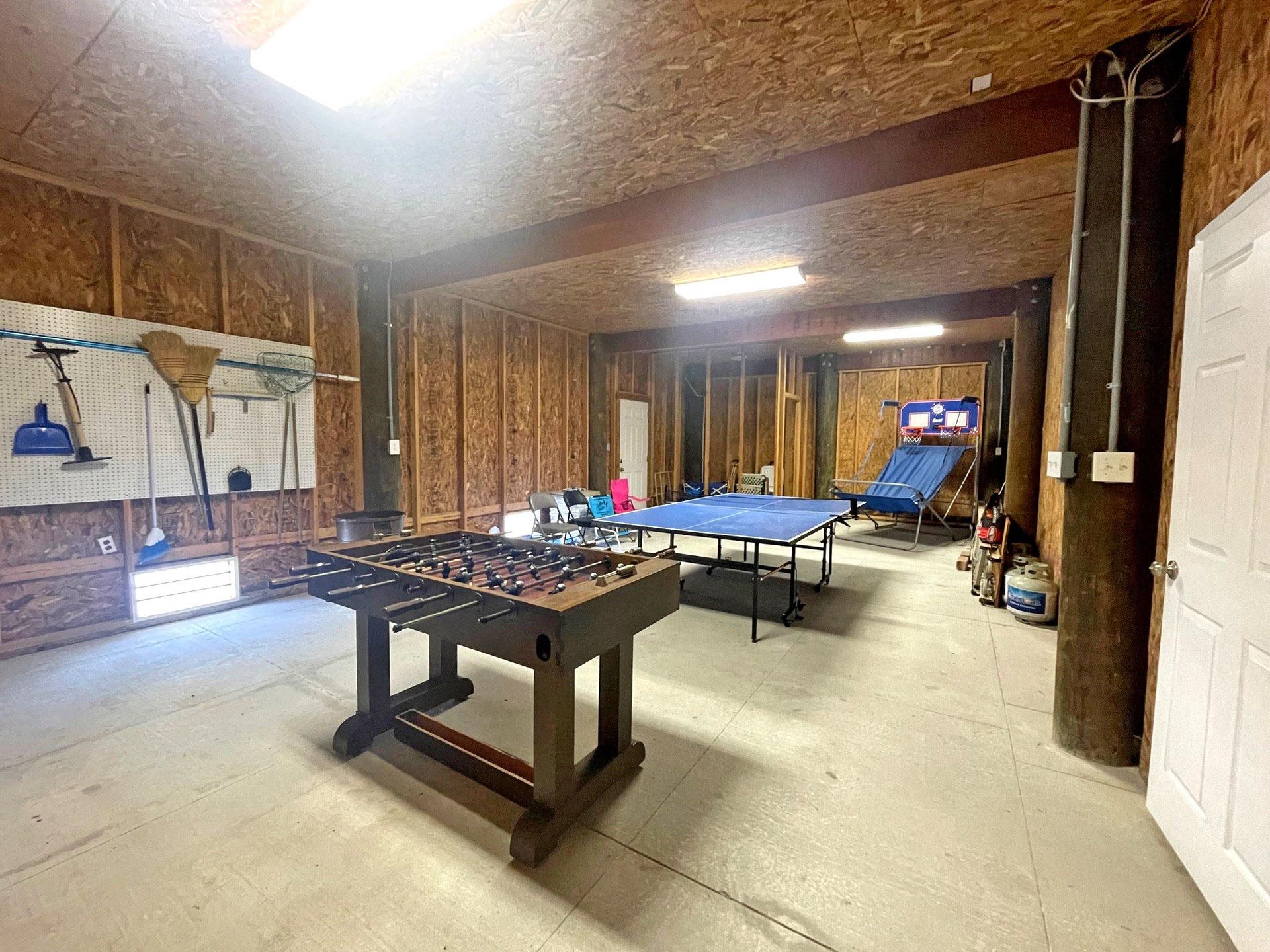 Maldonado 709  Chesed Emerald Gulf 32