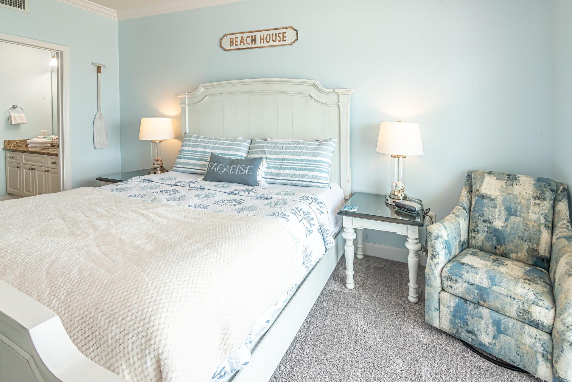 A Wave From It All  Seawind 802 19