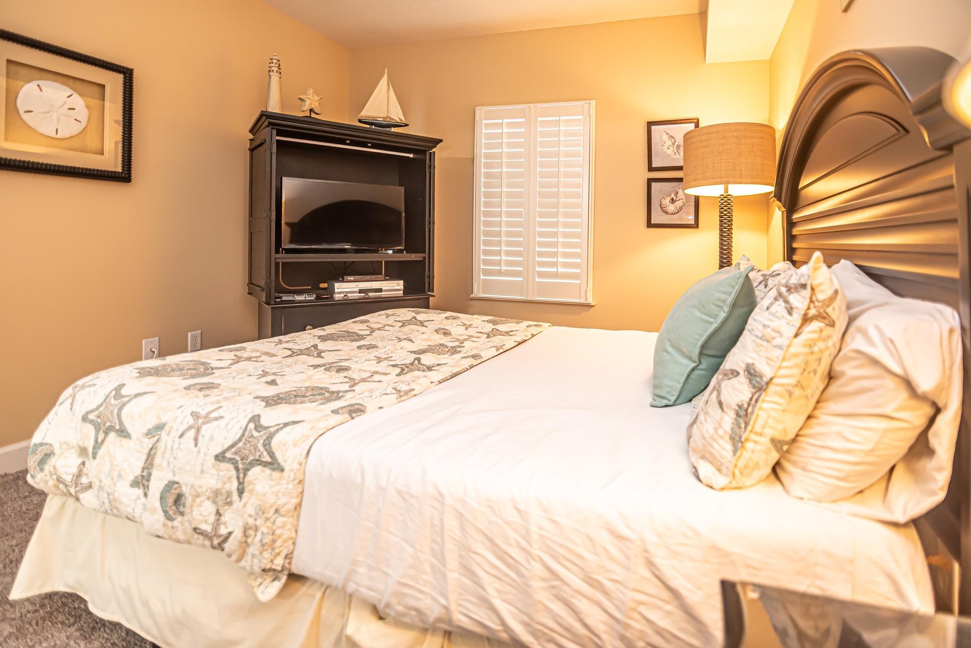 A Wave From It All  Seawind 802 27