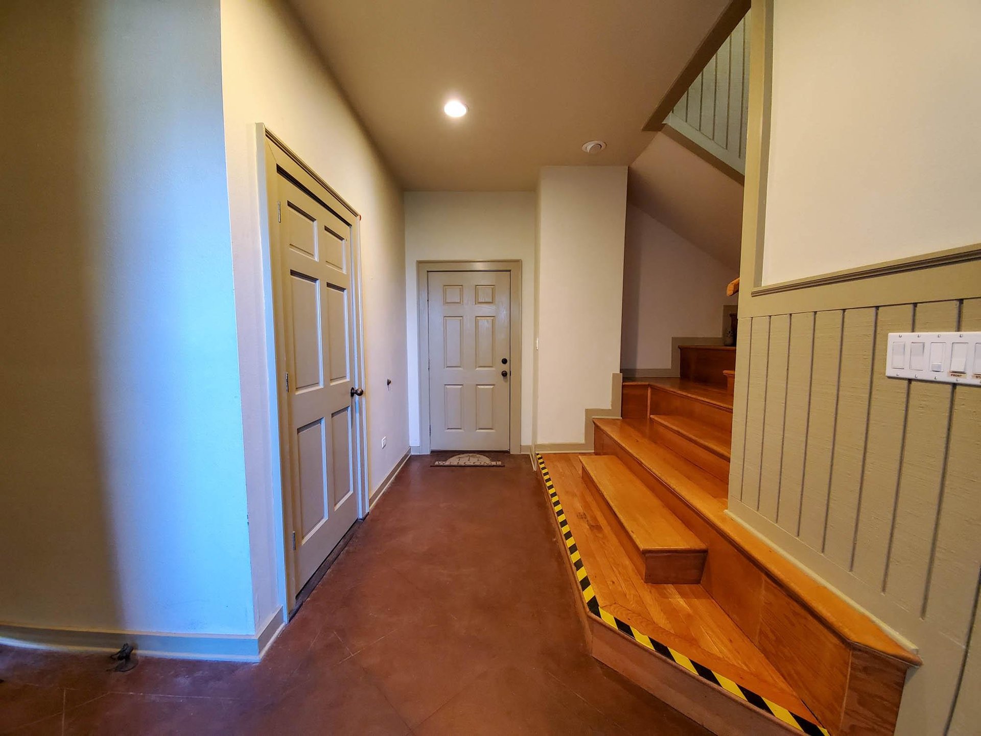 Ariola 102  The Phoenix 4