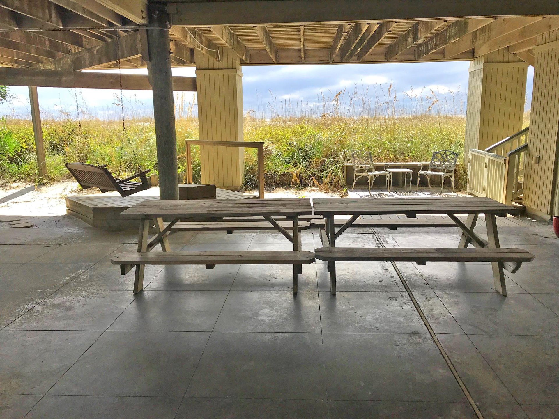 Ariola 102  The Phoenix 37