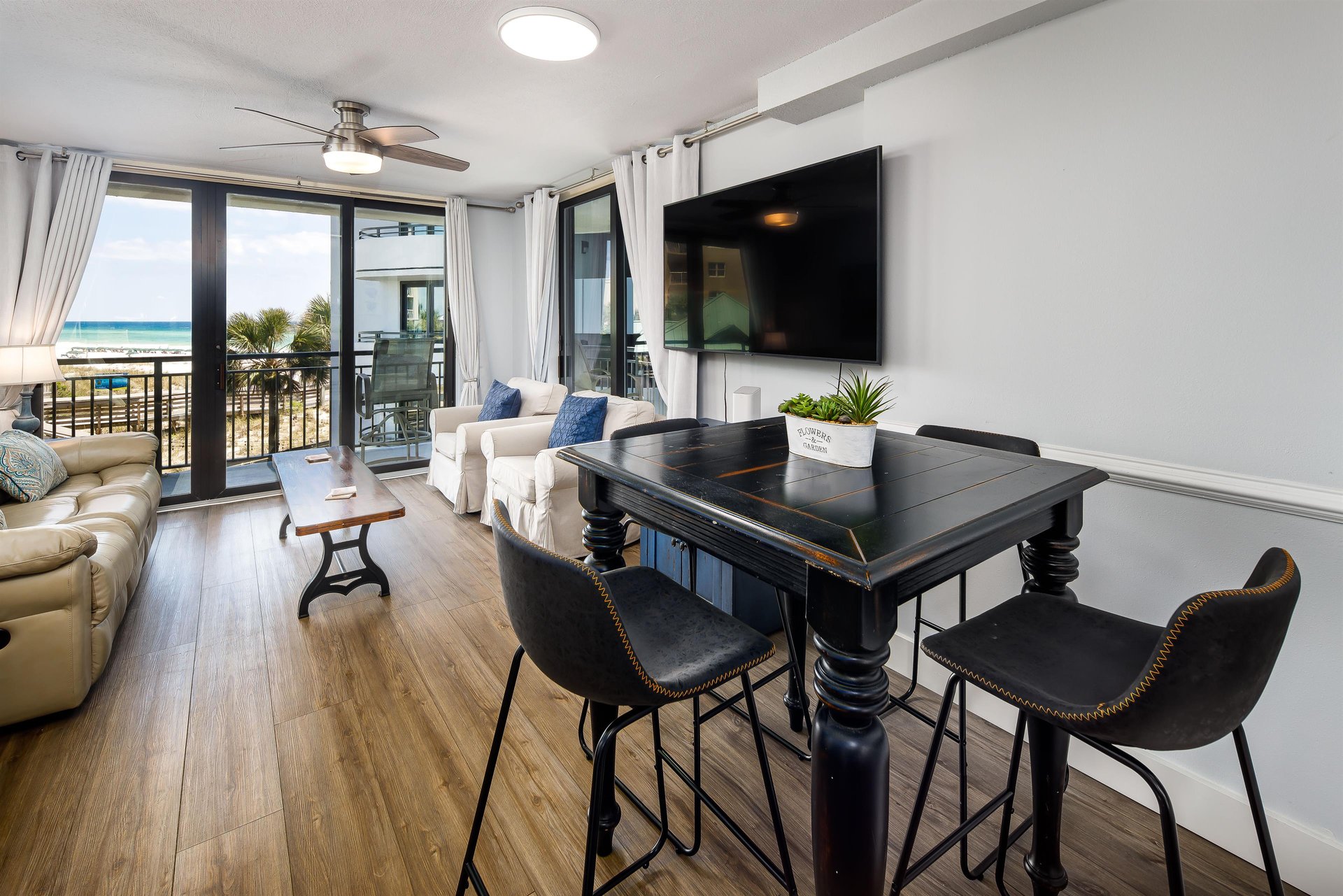 Nautilus Unit 2307 1