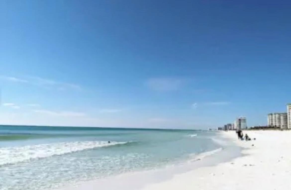 Beachside Villas 1131 37