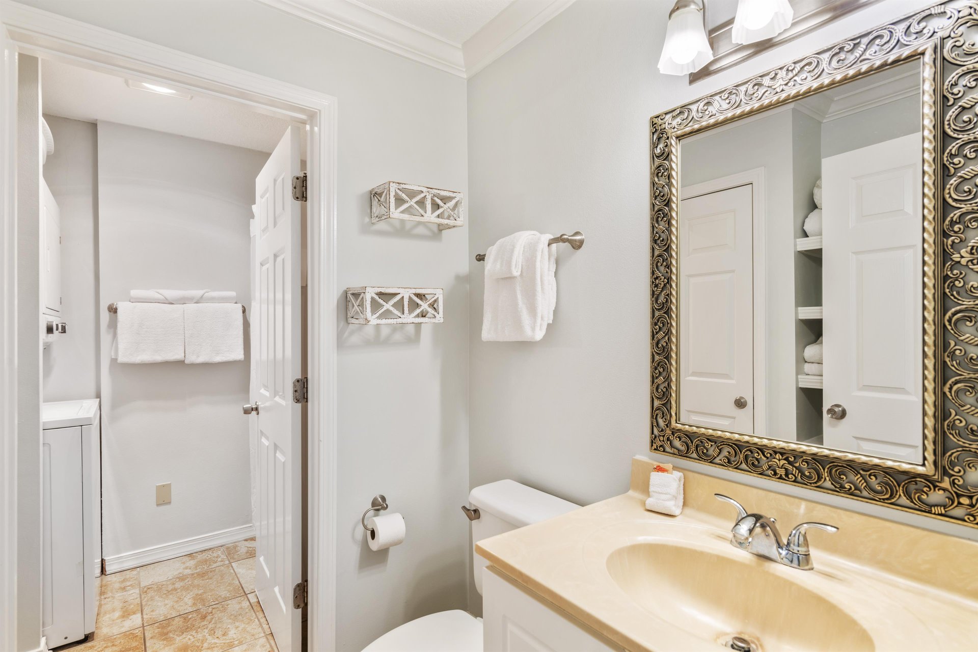 Coral Reef Club 04 9