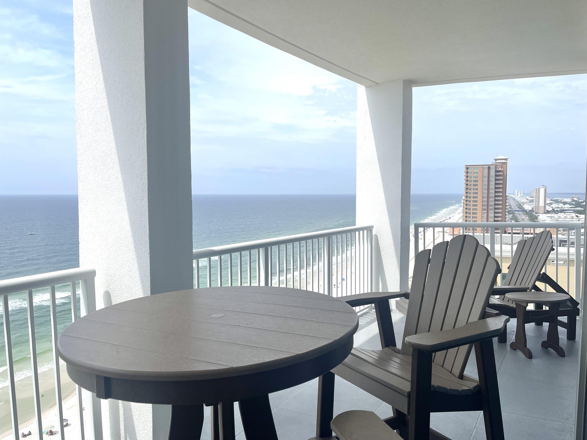 Island Tower 1903 23