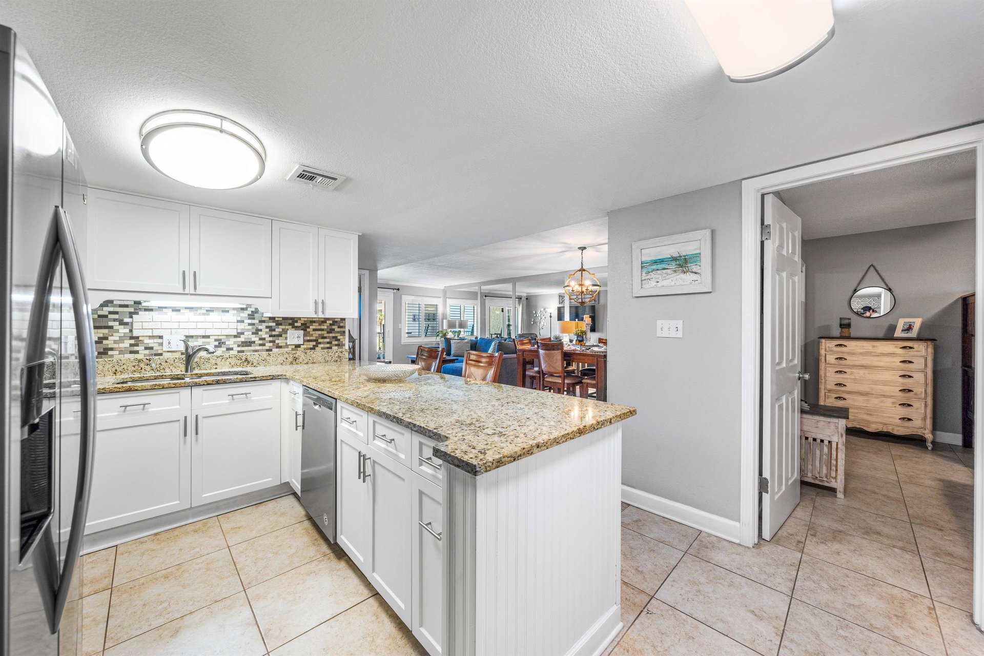 Holiday Surf and Racquet Unit 218 6