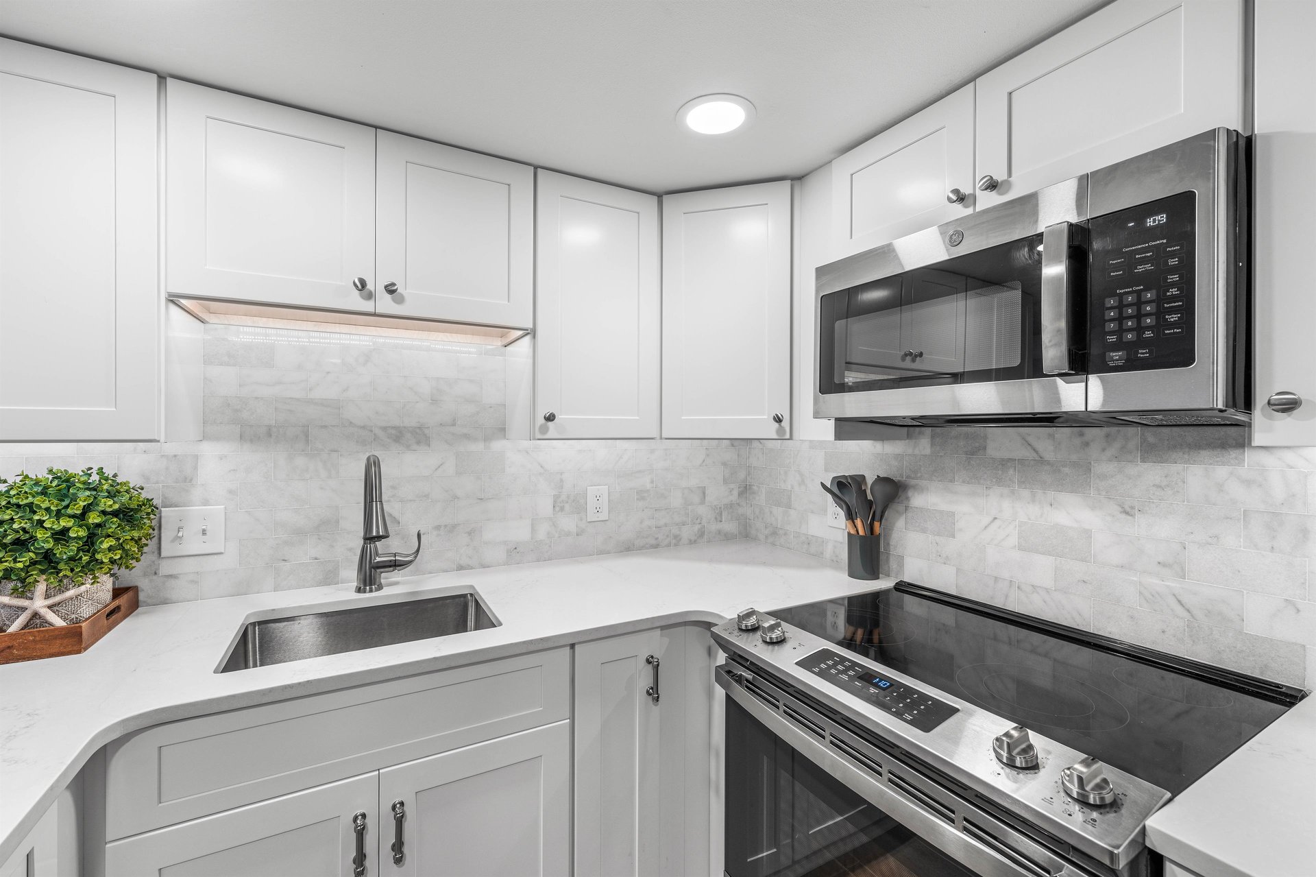 Stainless appliances and all essentials for effortless meal prep