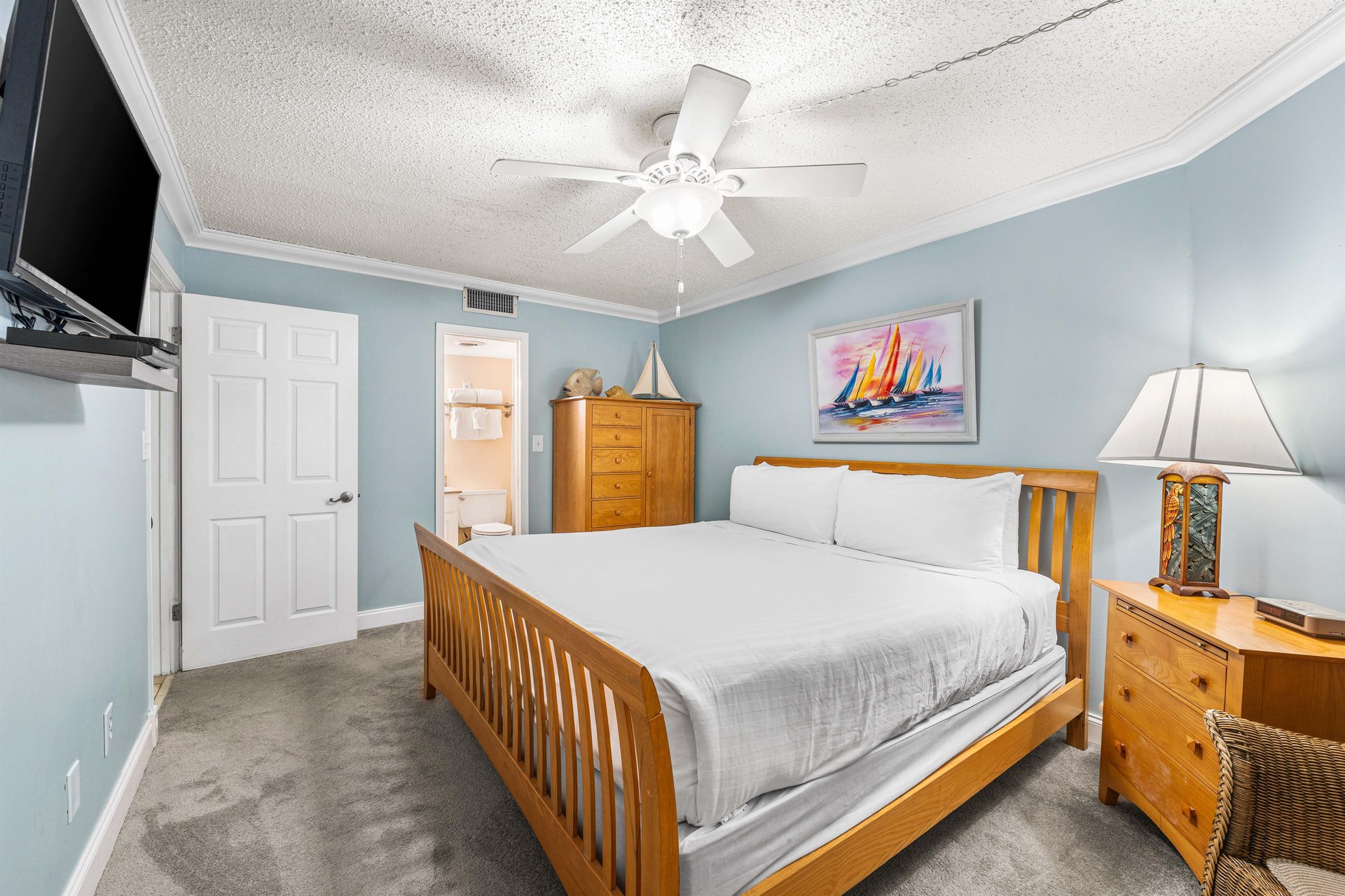 Holiday Surf and Racquet Unit 313 4