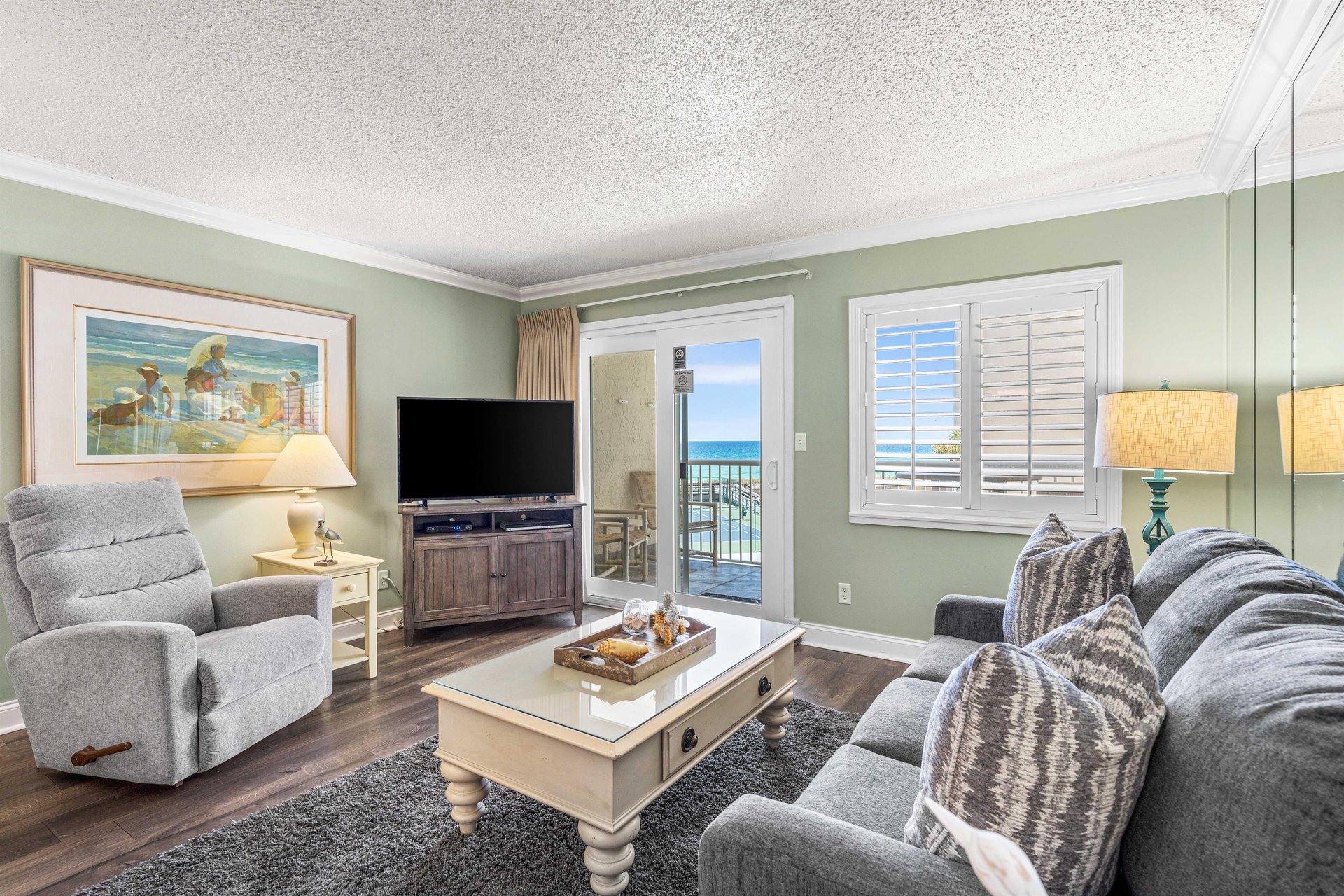 Holiday Surf and Racquet Unit 313 15