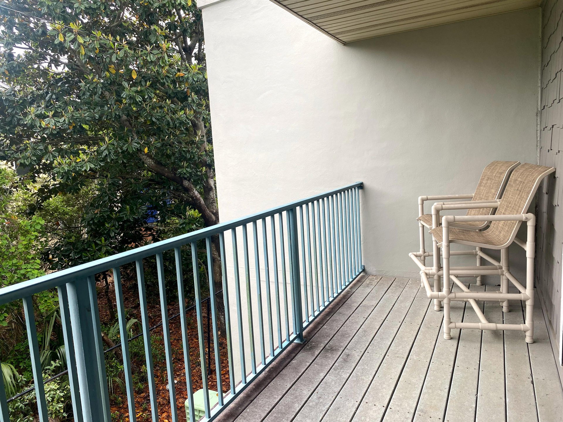 Gulf Winds East 33 18