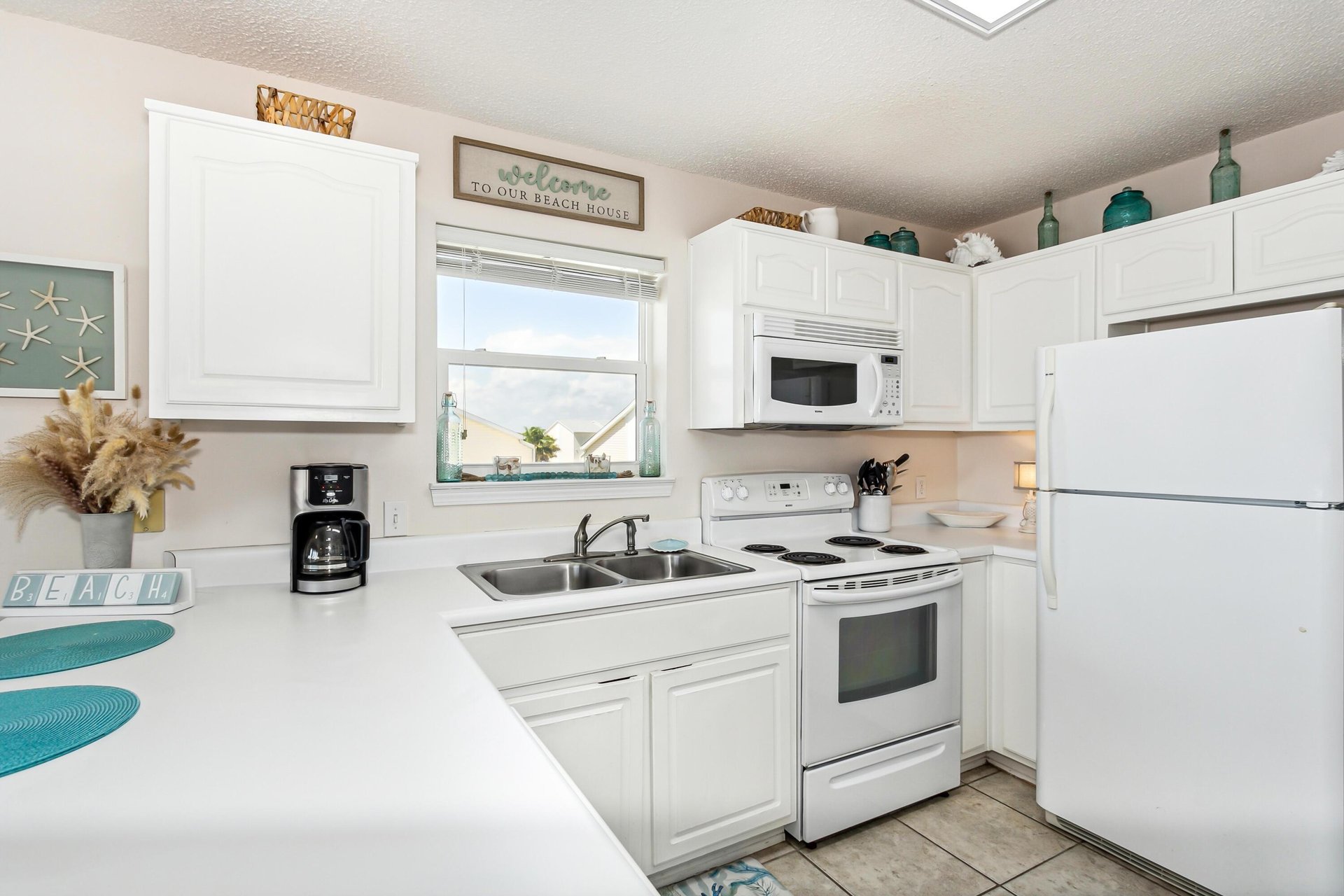 Gulf Island Condominiums 434 NEW 8