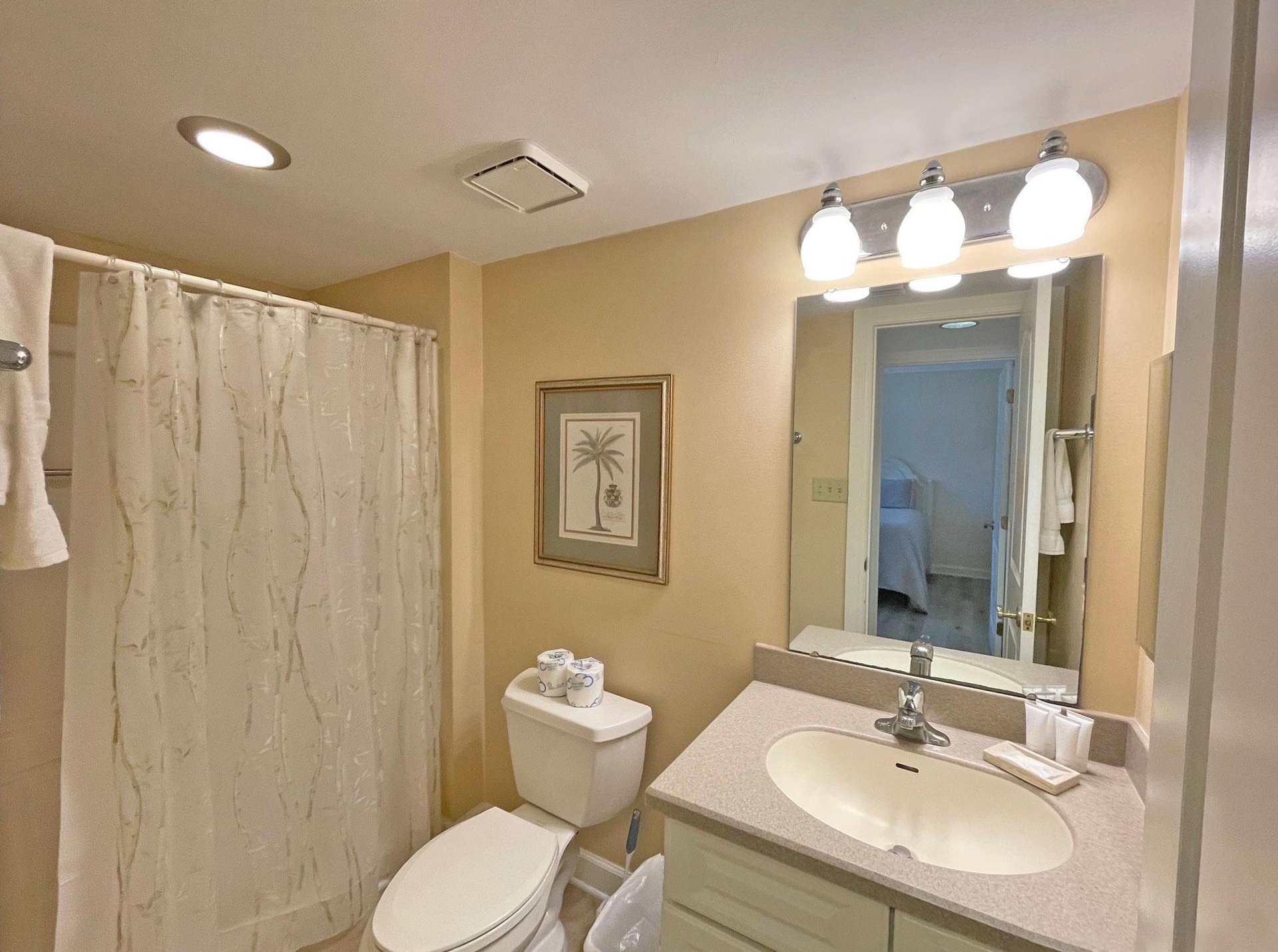 Regency Towers 204E 21