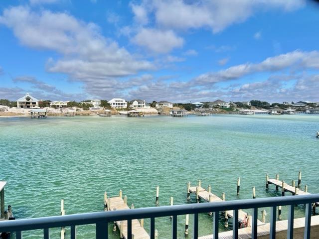 Dolphin Harbor 3H 40