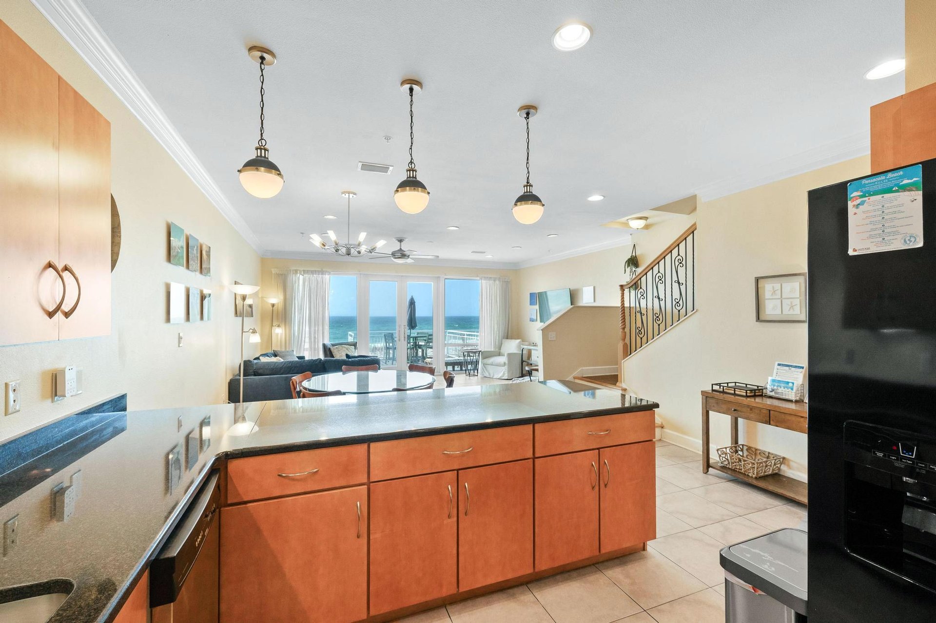 White Sands 417  Golden Getaway 7