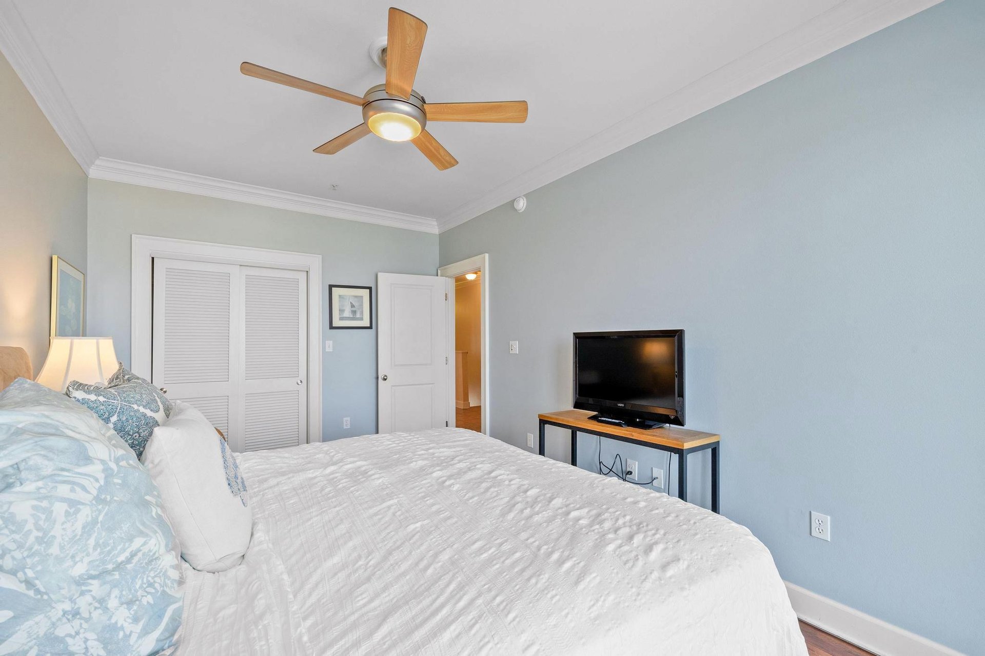 White Sands 417  Golden Getaway 20