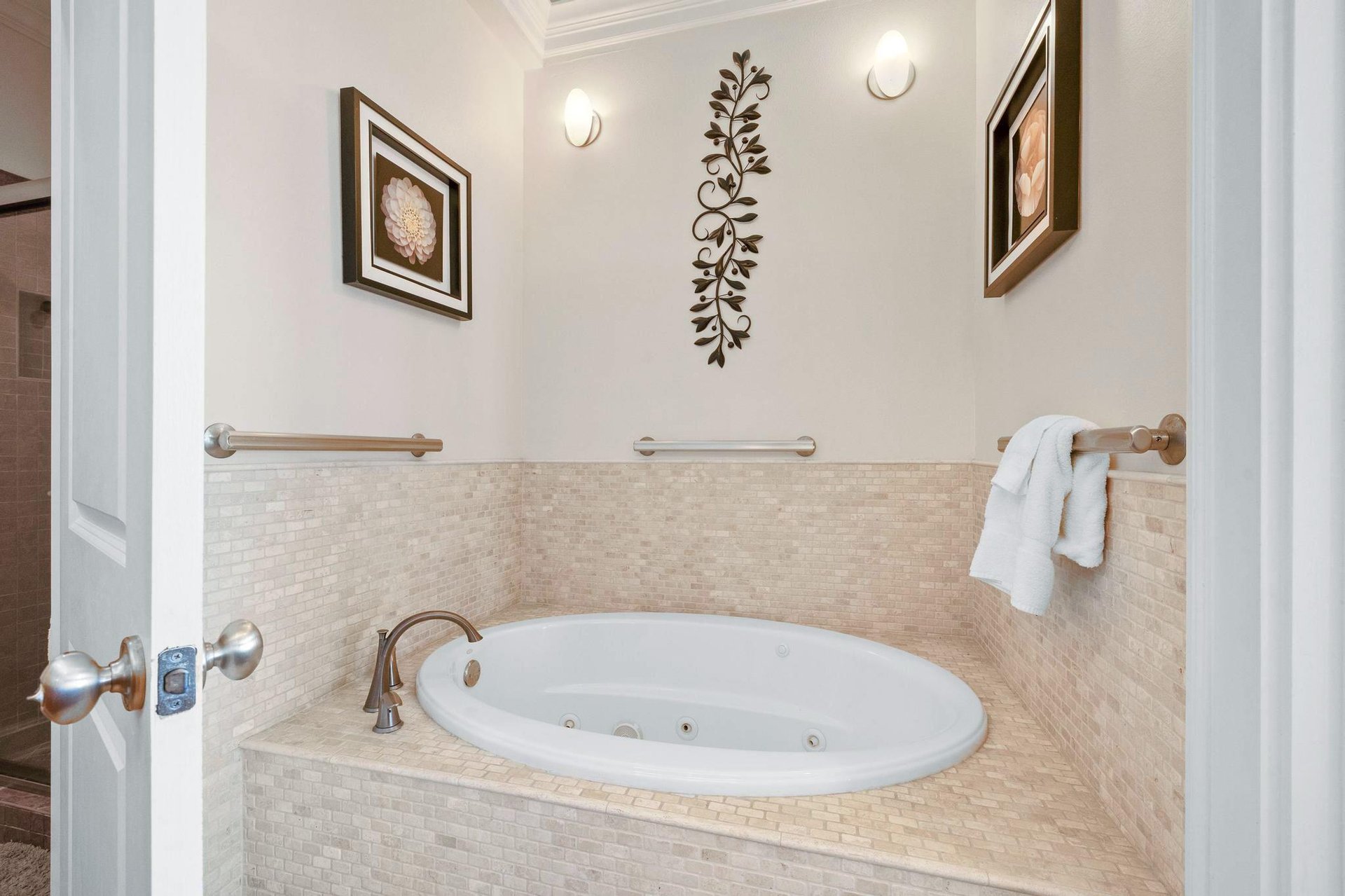 White Sands 417  Golden Getaway 24