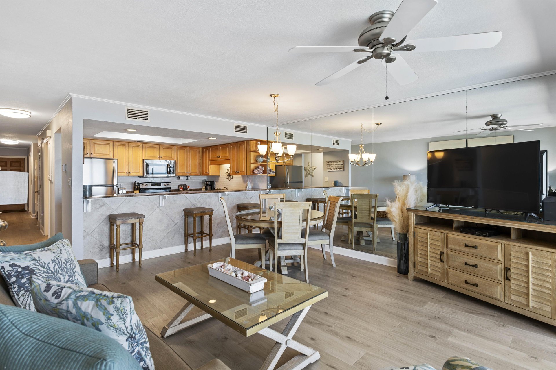 Destin Beach Club 214 5