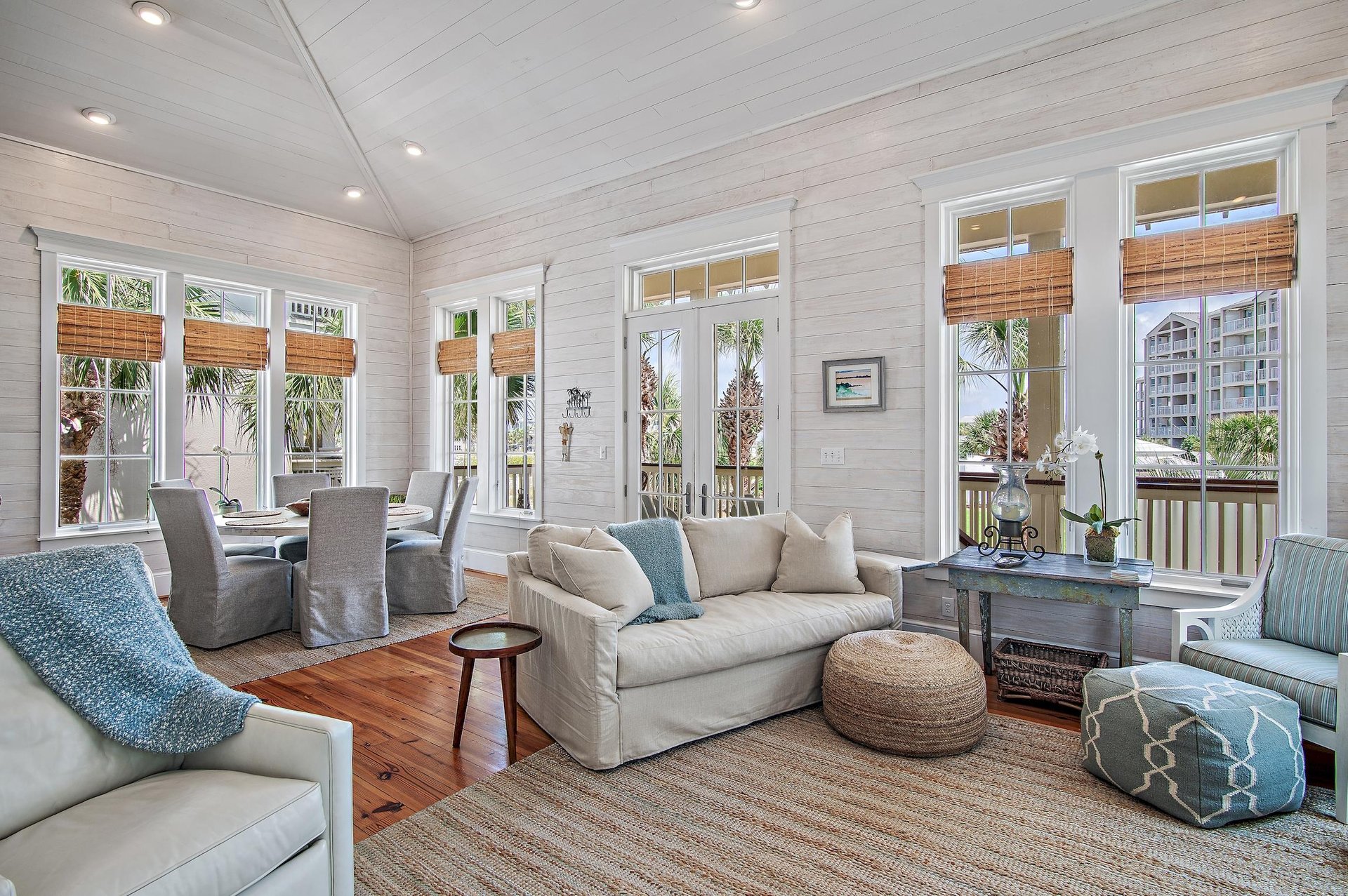 Blue Moon at Destin Pointe Resort 18