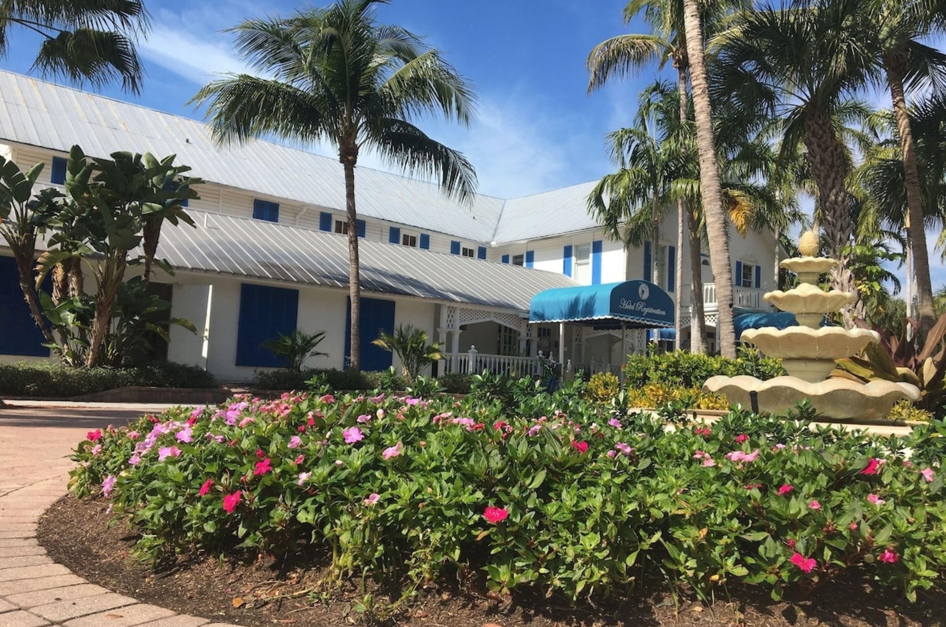 Olde Marco Inn and Suites in Marco Island, Florida