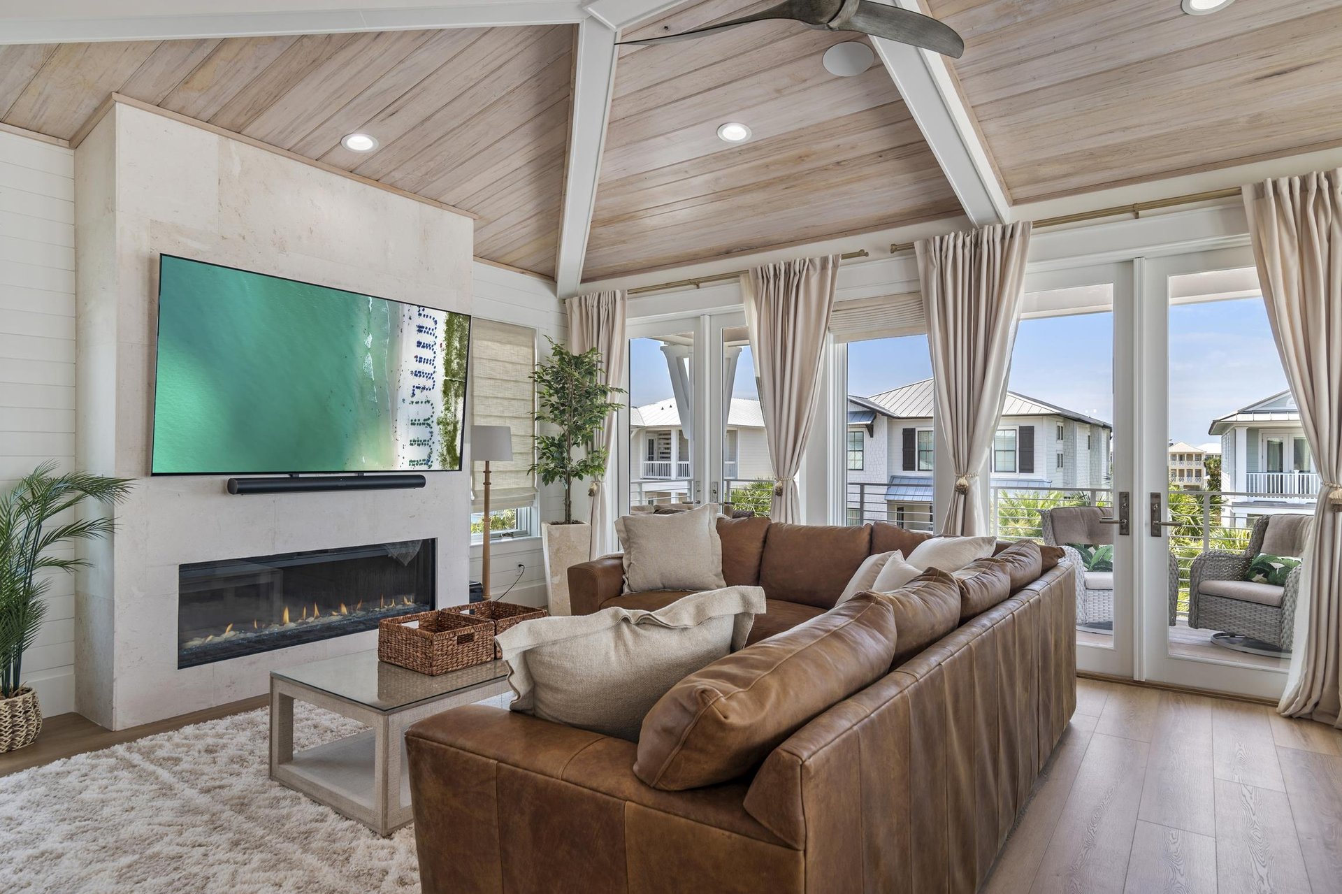 Esmeralda at Destin Pointe Resort 7