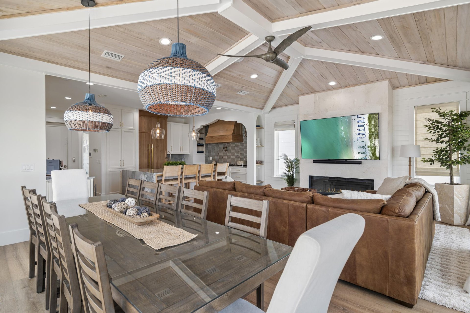 Esmeralda at Destin Pointe Resort 9