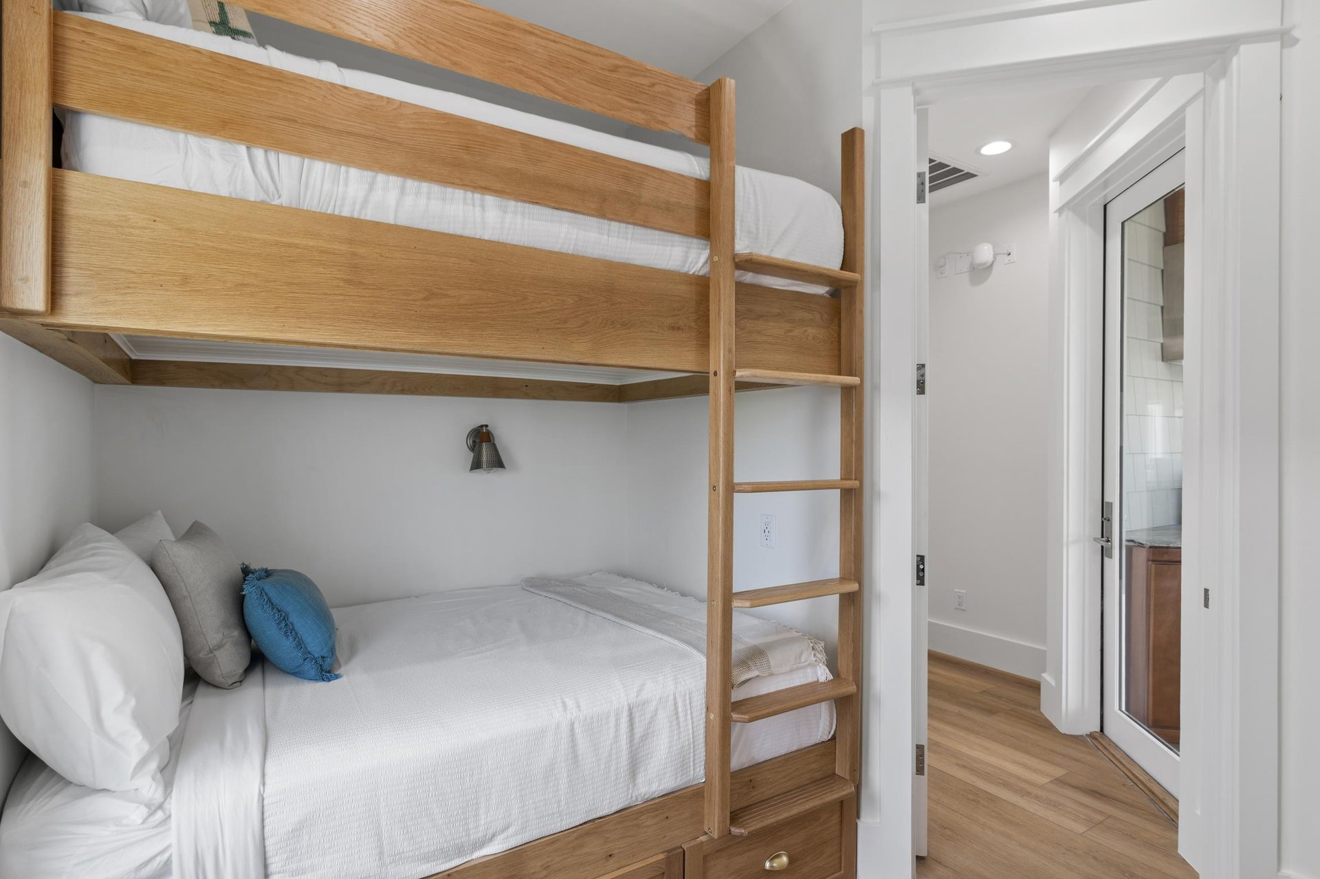 Esmeralda at Destin Pointe Resort 28