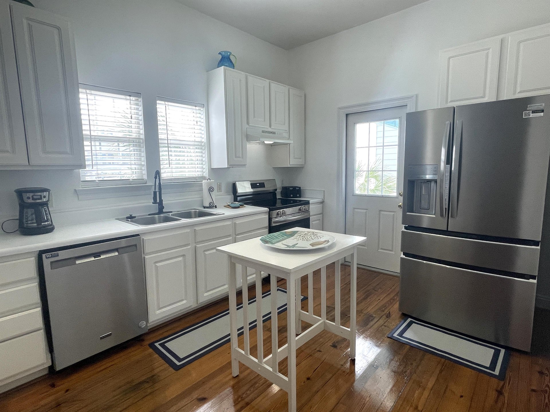 Family Waves340 S Breakers 7