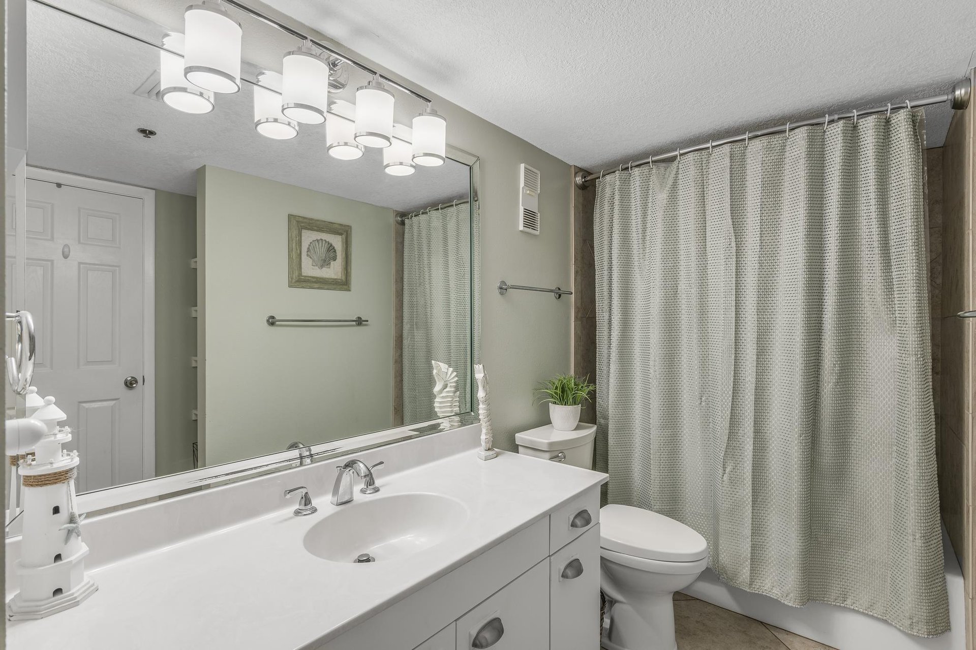 Magnolia House 307 at Destin Pointe Resort 16