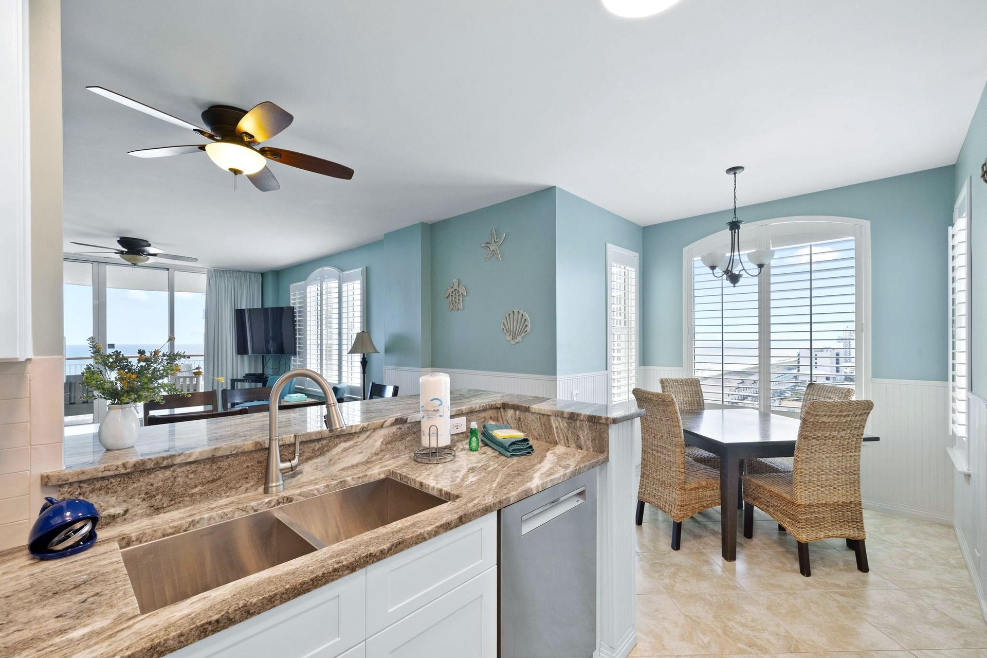 Beach Colony West 11F 14