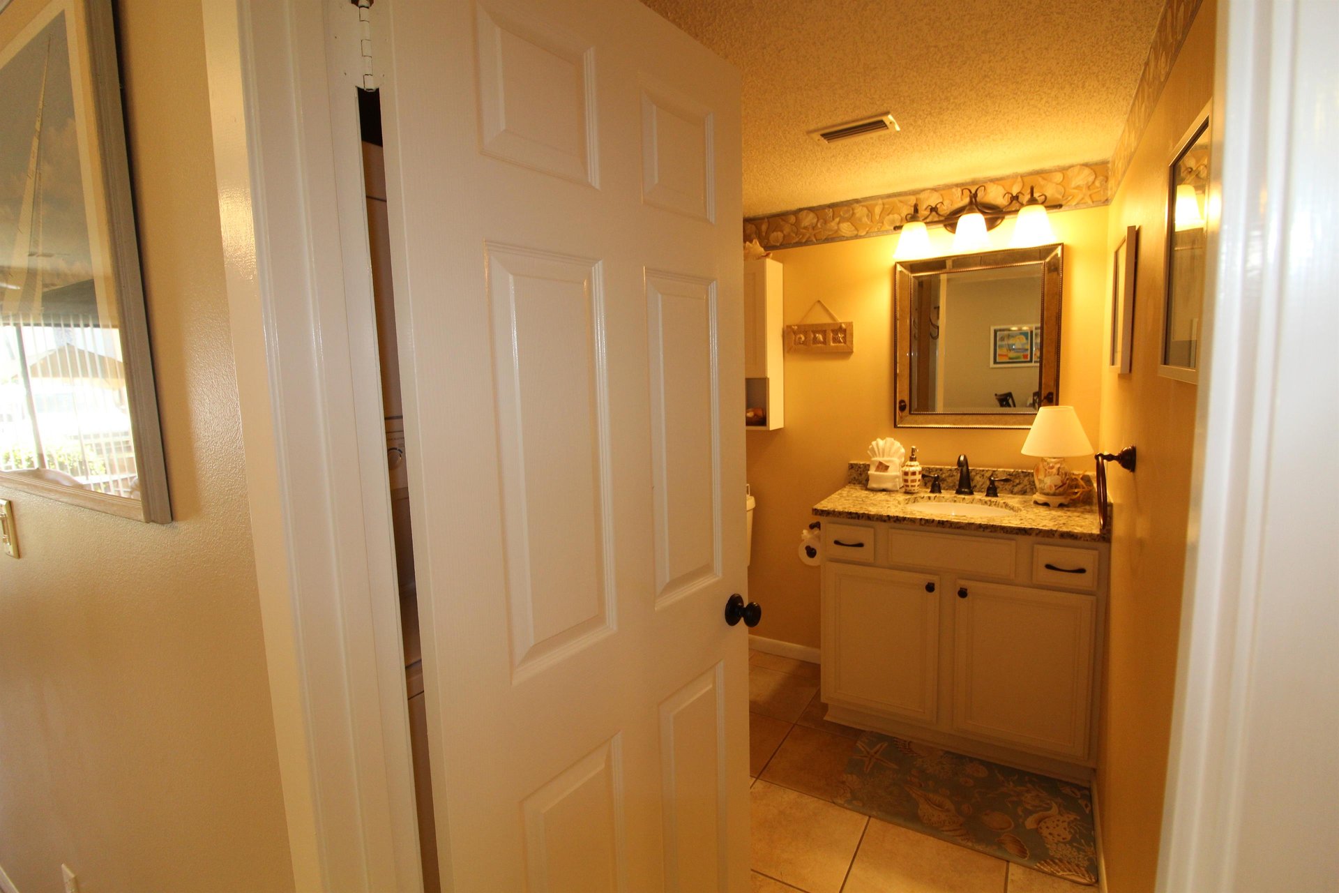 Gulf Winds East 40 17