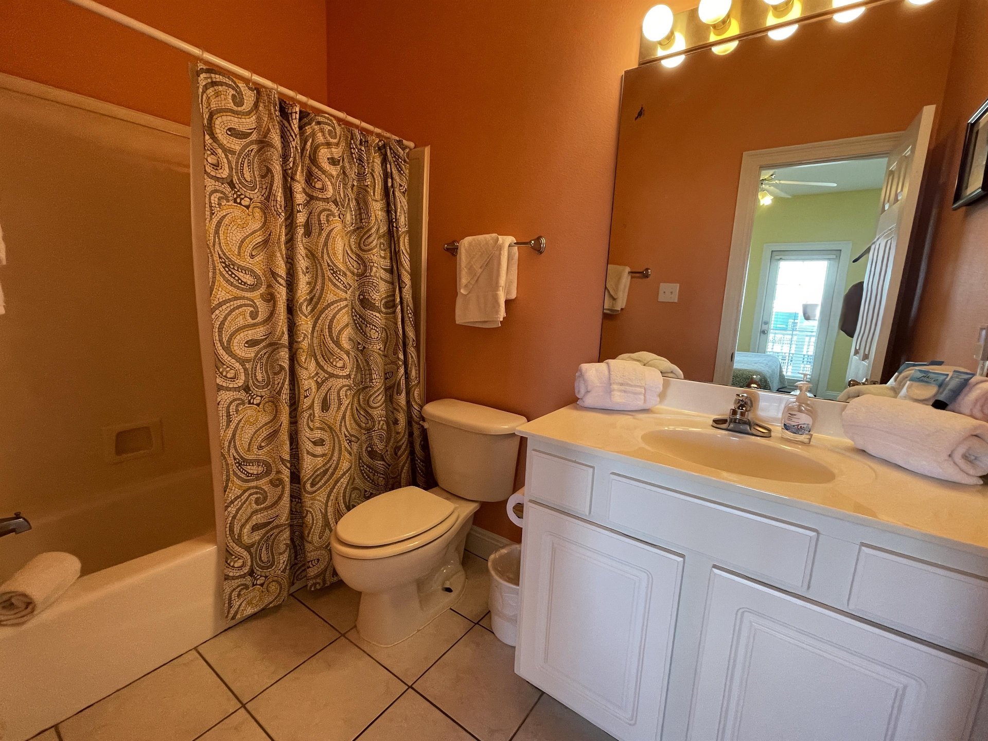 Family Waves340 S Breakers 34