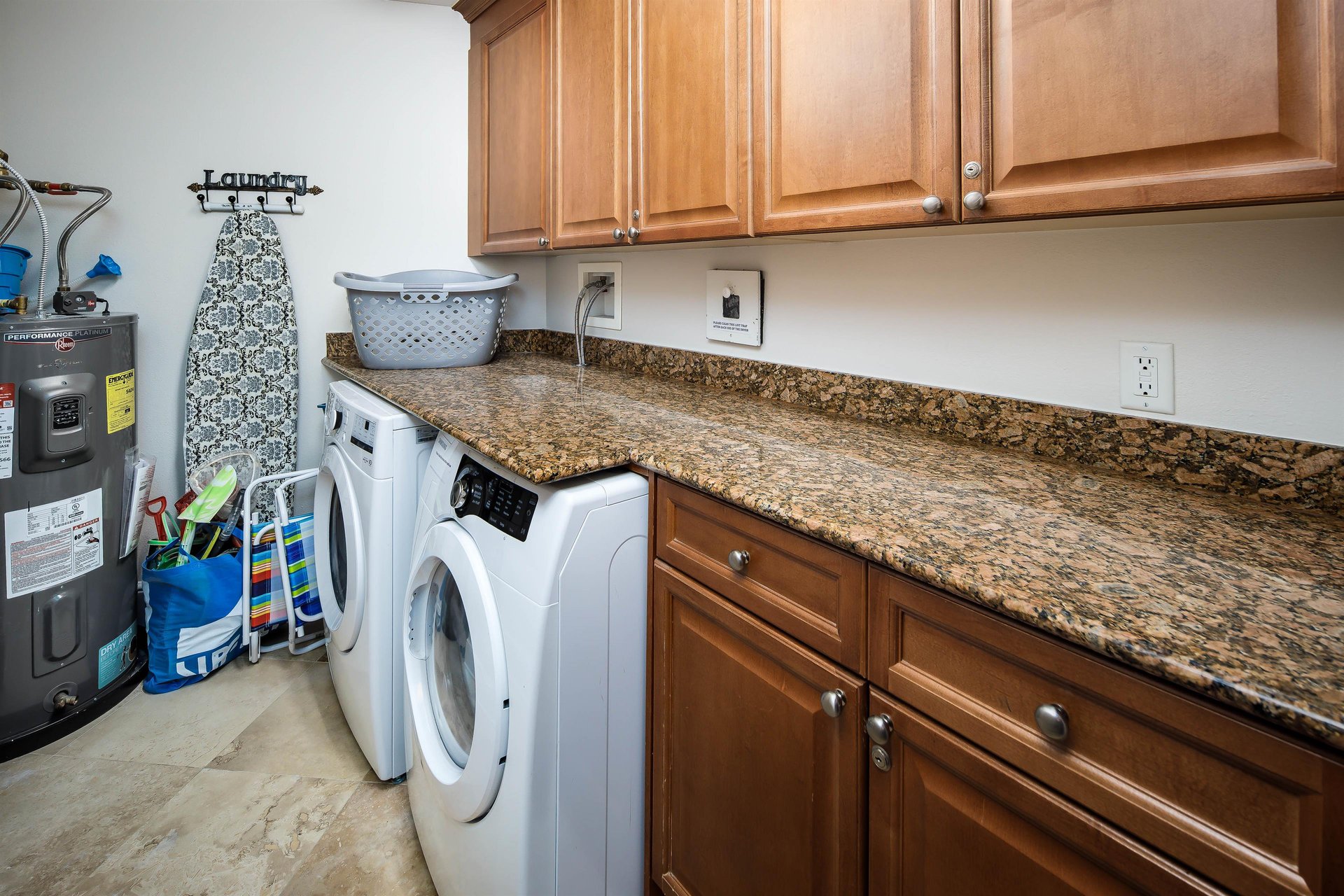 A spacious laundry room to get those bathing suits cleaned and ready for the next day
