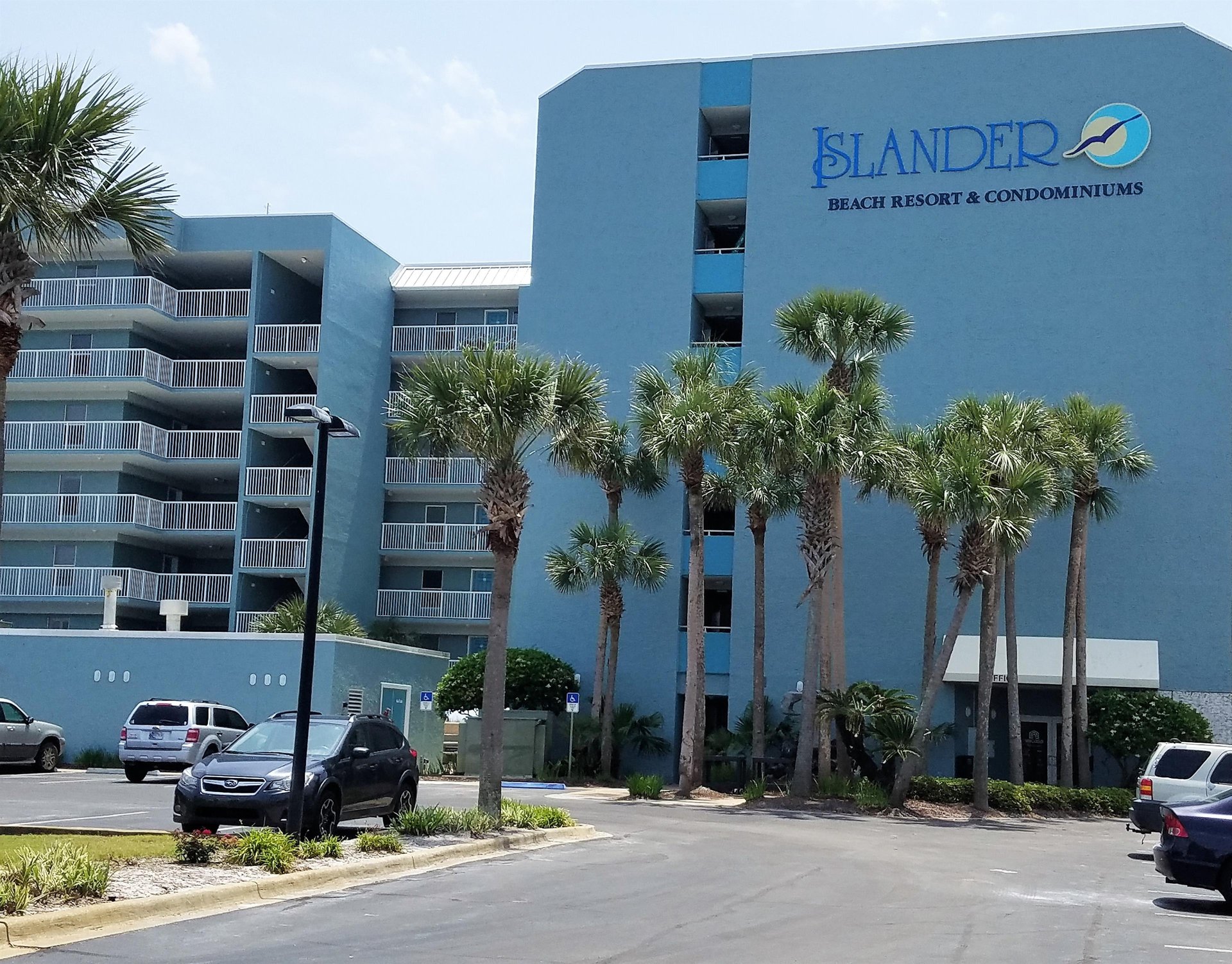 Islander Beach Resort
