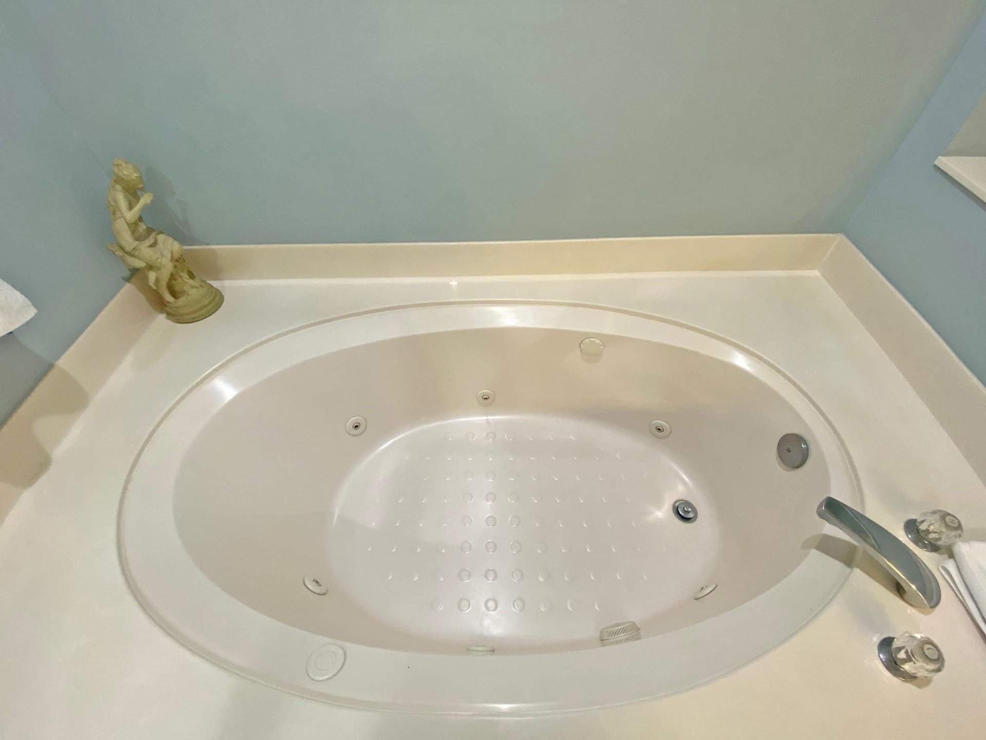 The Pearl of Navarre 1706 35