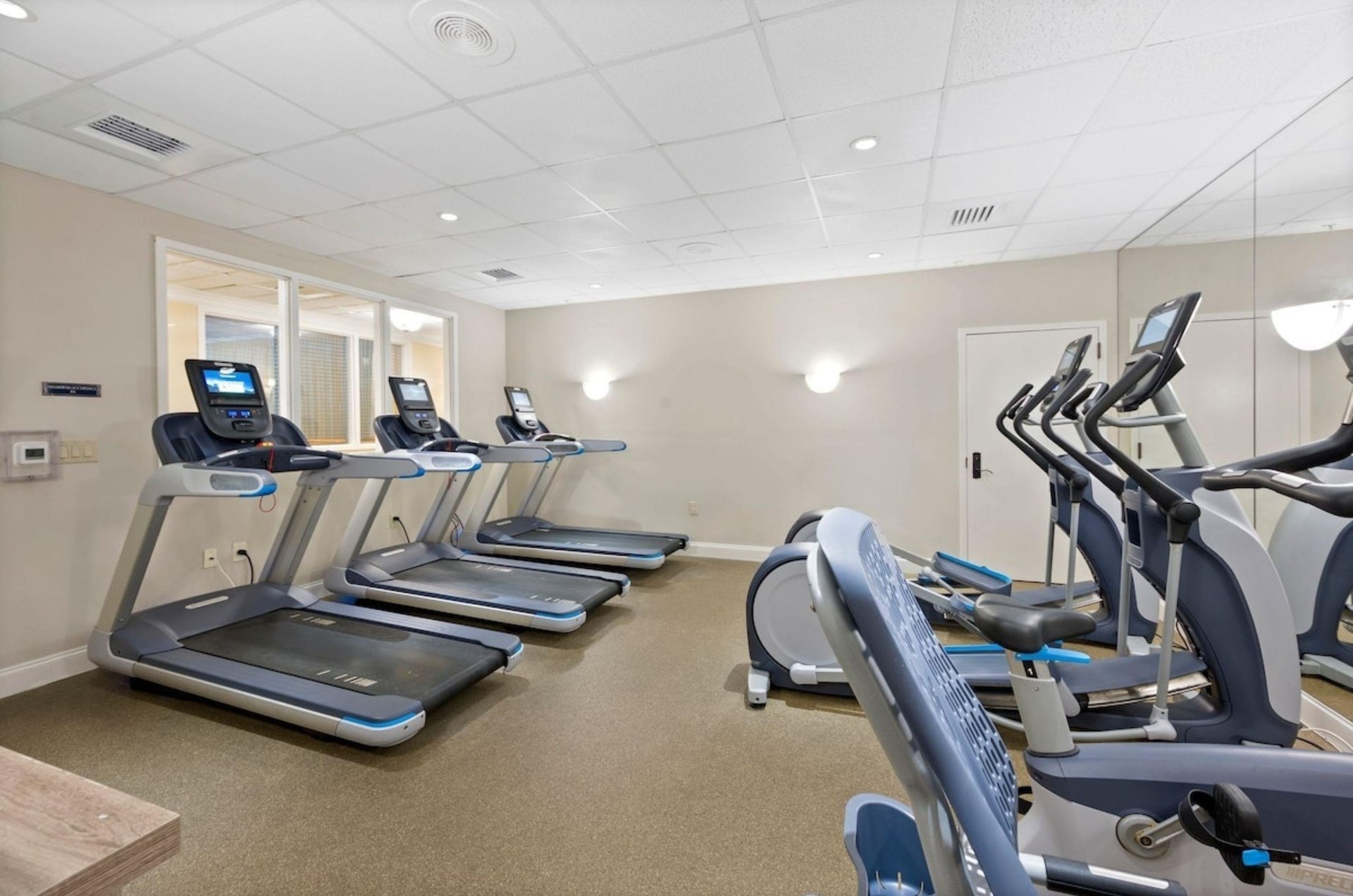 The gym at Marco Beach Ocean Suites