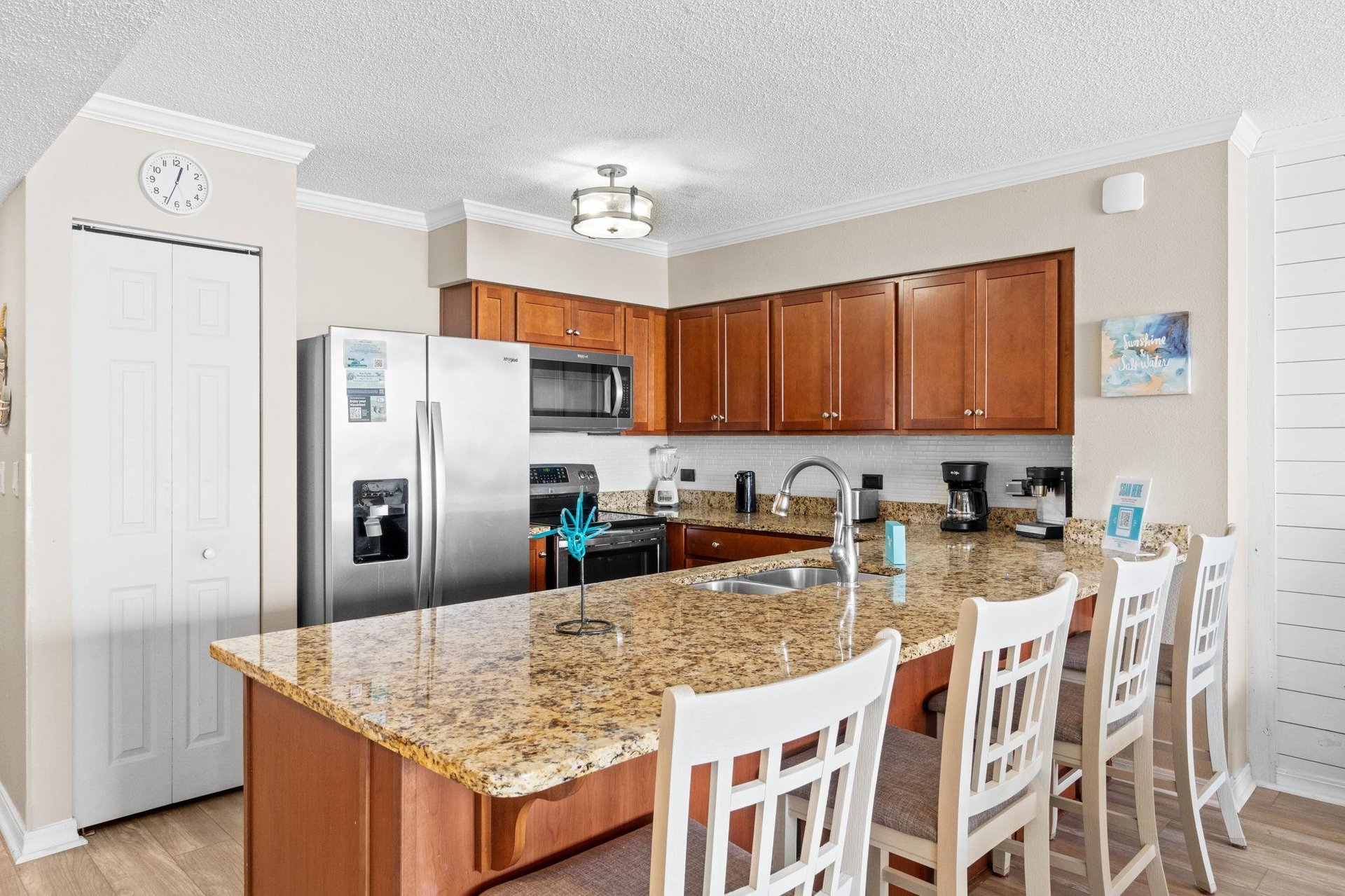 Additional seating at the kitchen island